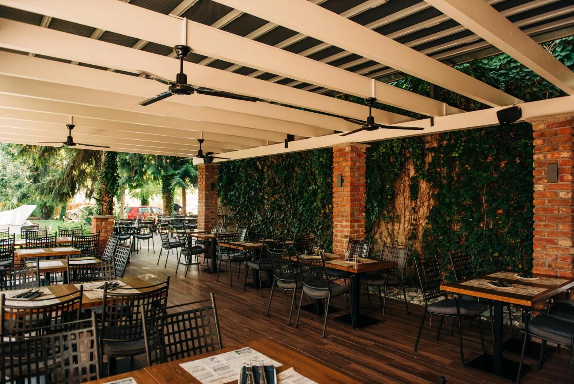 Restaurant/places to eat in Sundial Boutique Hotel