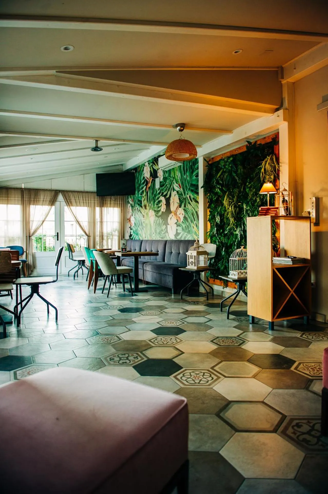 Lounge or bar in Sundial Boutique Hotel