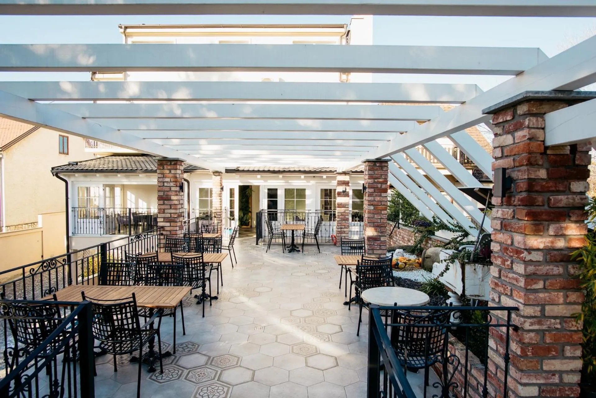 Garden in Sundial Boutique Hotel