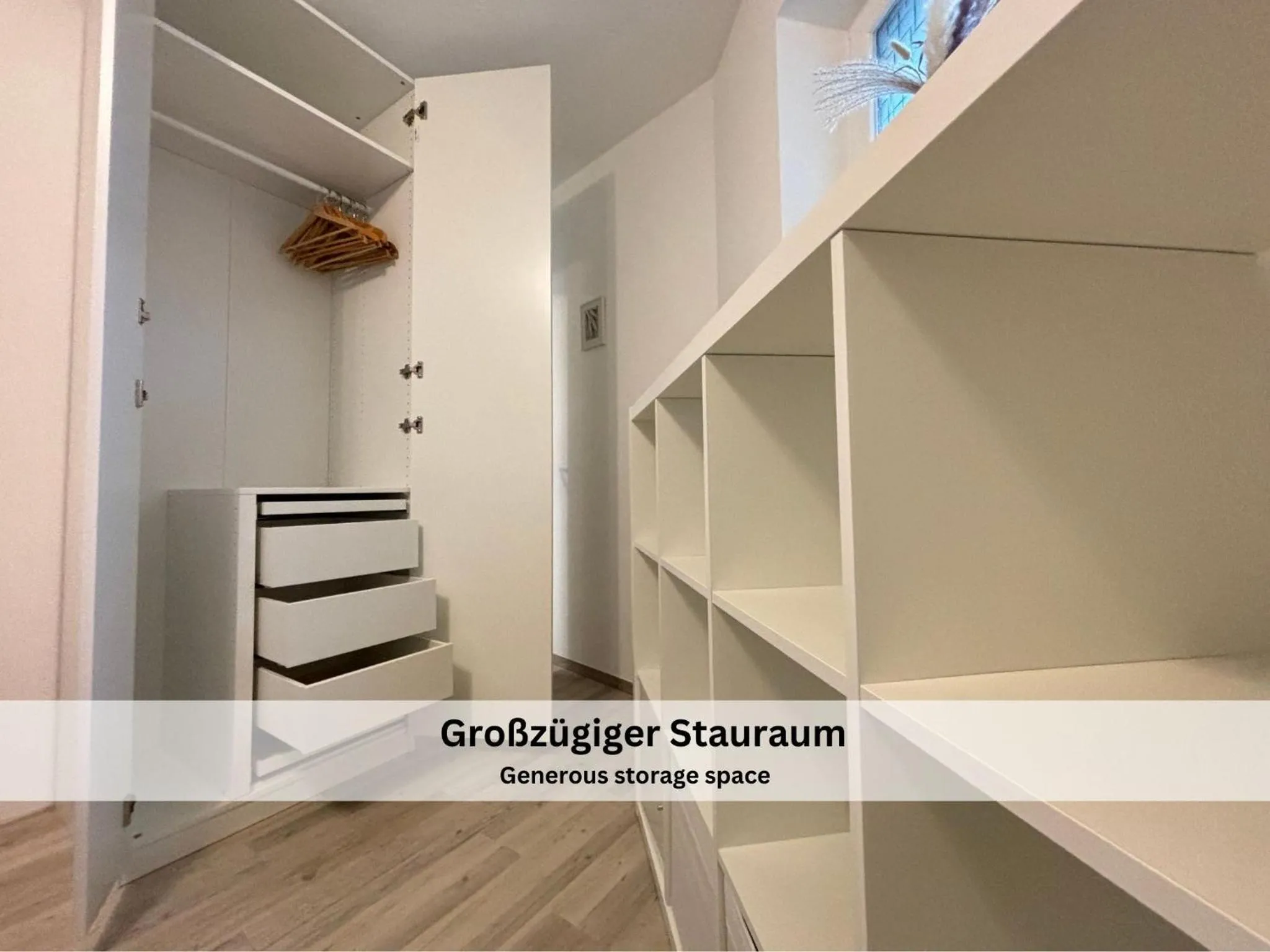 wardrobe in Apartments Viola Altenmarkt