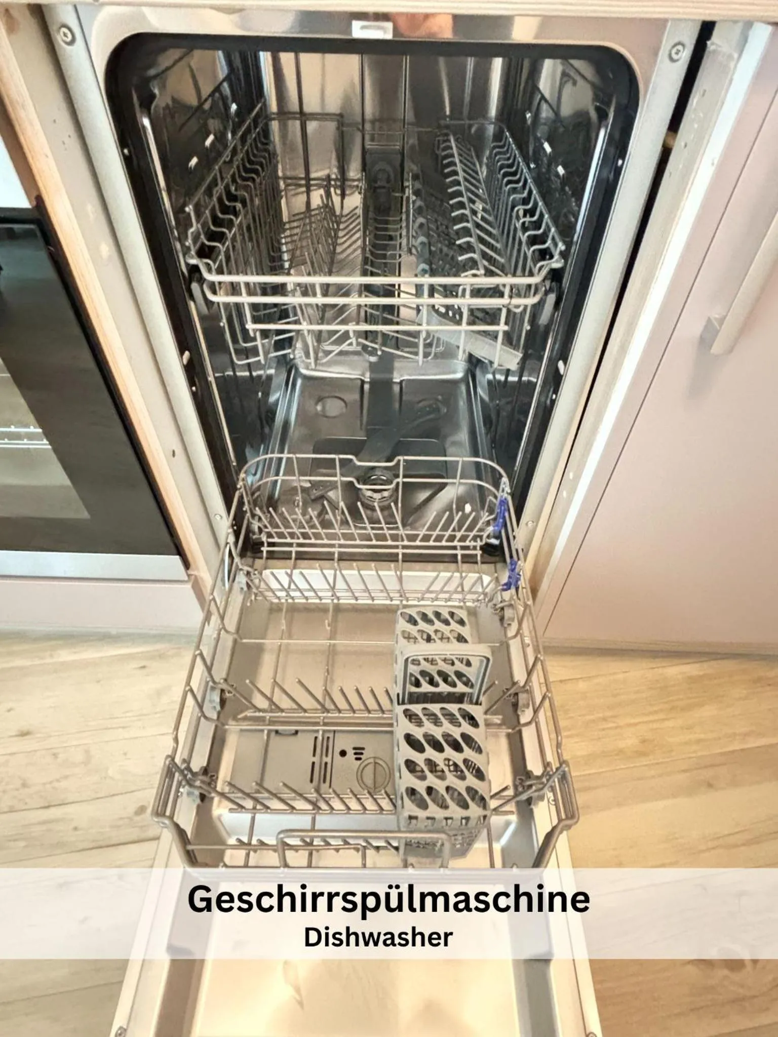 dishwasher in Apartments Viola Altenmarkt