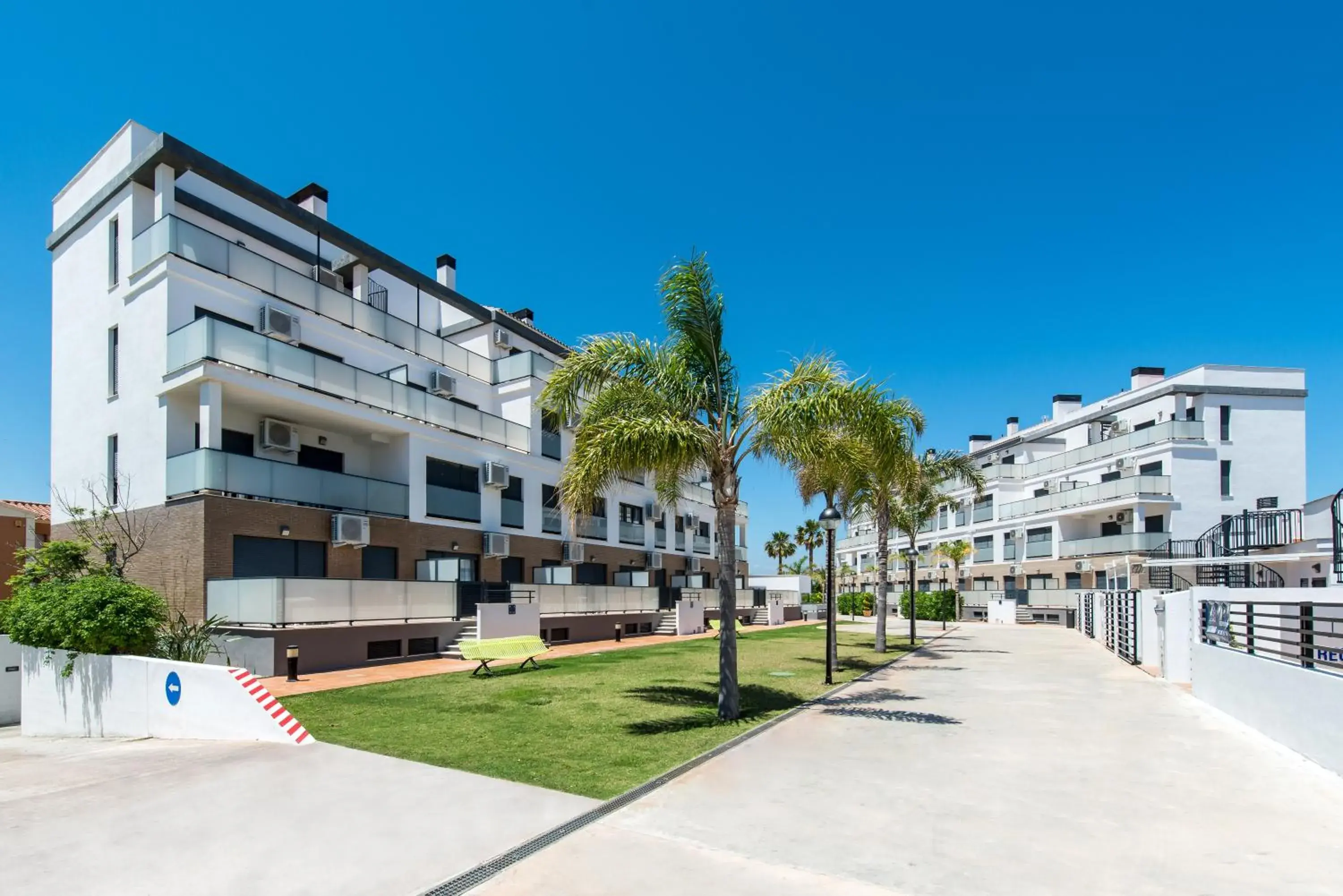 Property building in Las Dunas Property building in Las Dunas