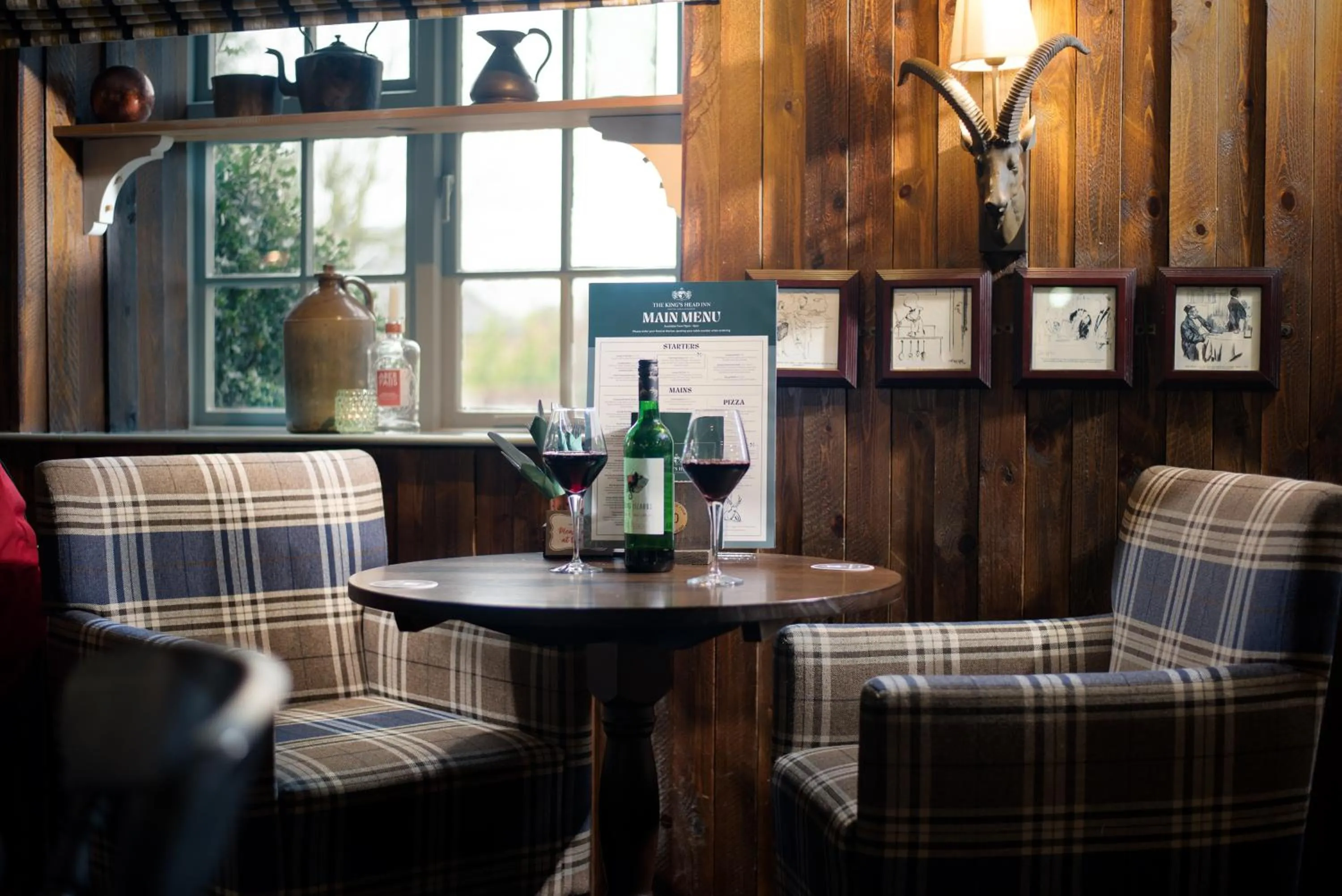 Seating area in The King's Head Inn - The Inn Collection Group
