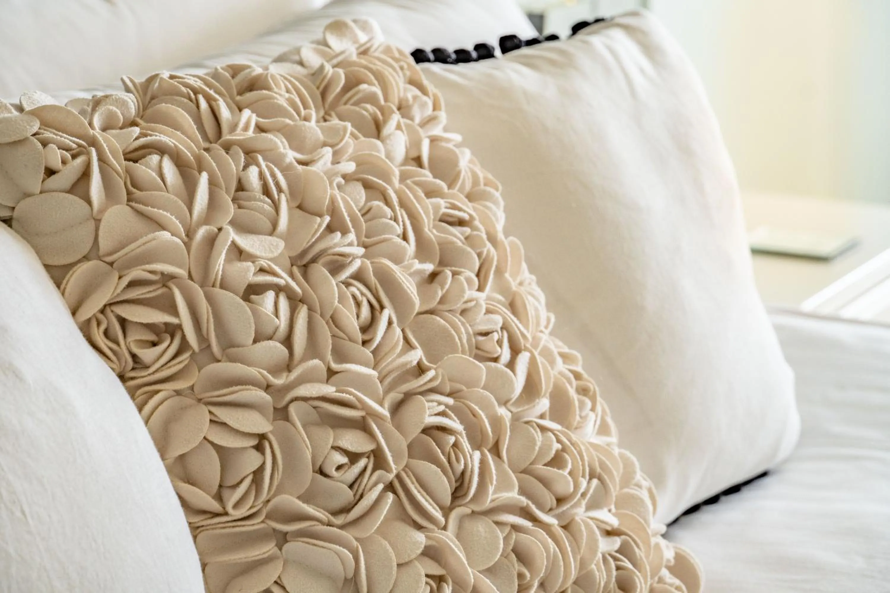 Decorative detail, Bed in Awel y Mor