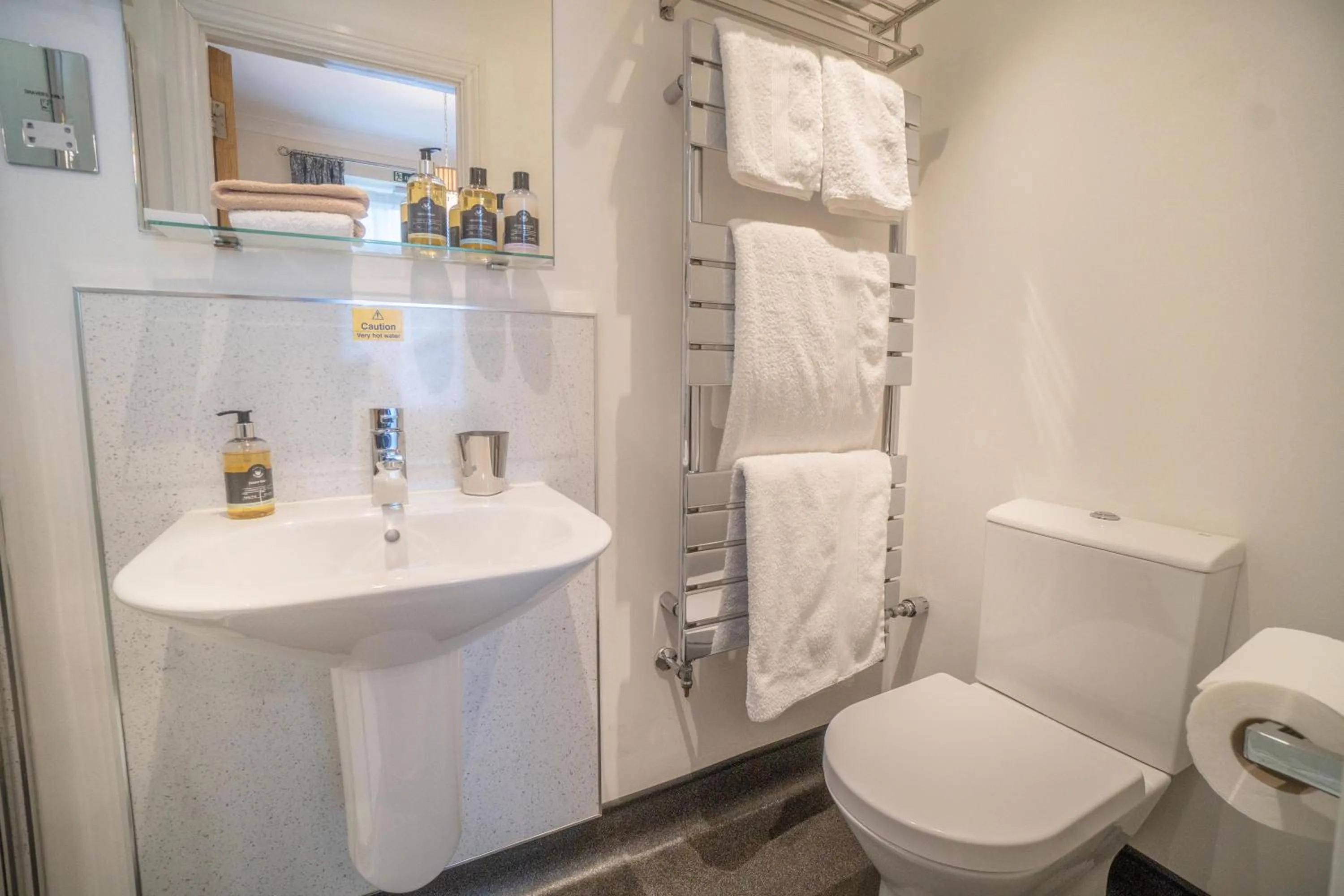 Bathroom in Awel y Mor