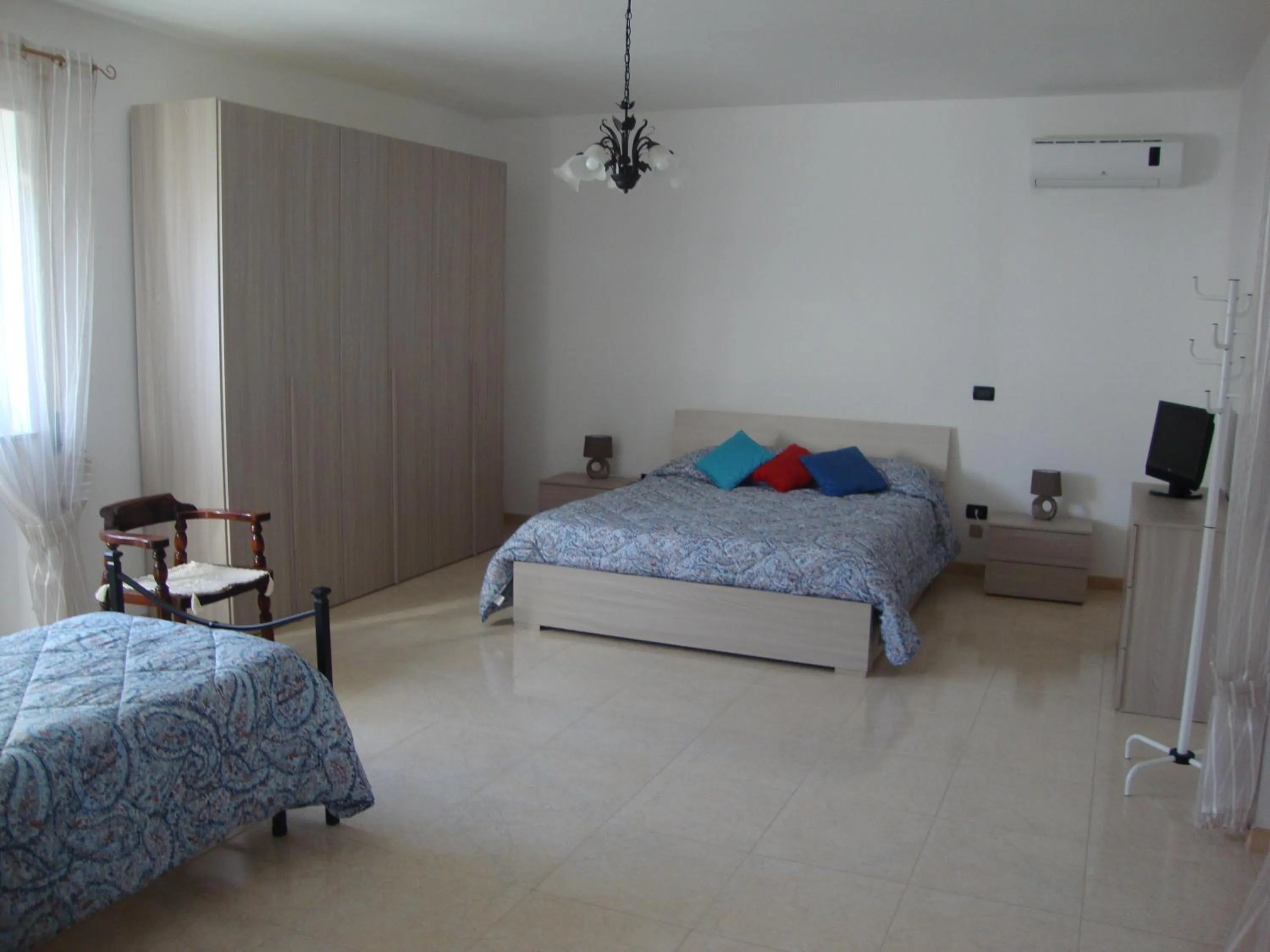 Bed in La Villa Bianca