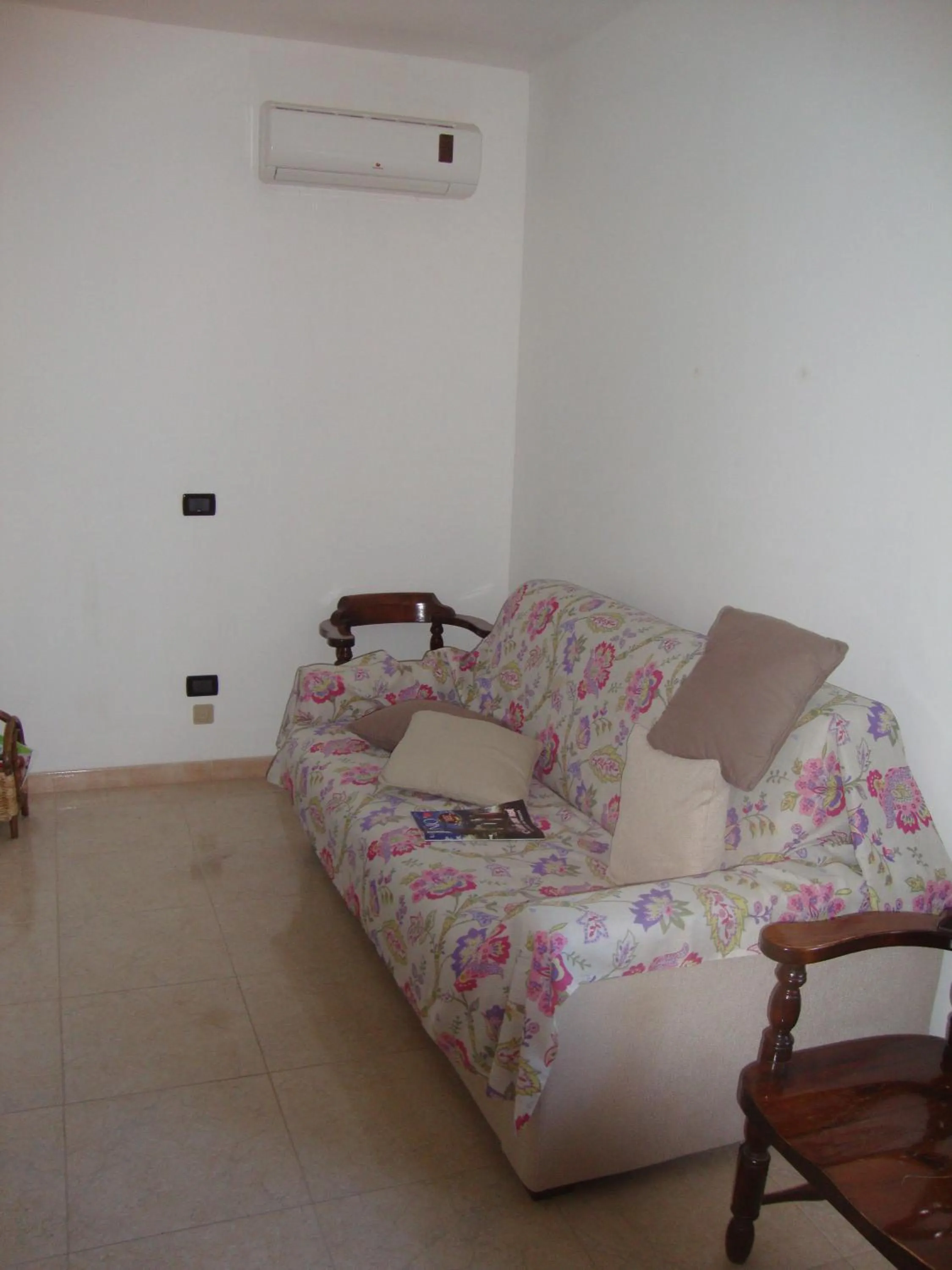 Seating area in La Villa Bianca