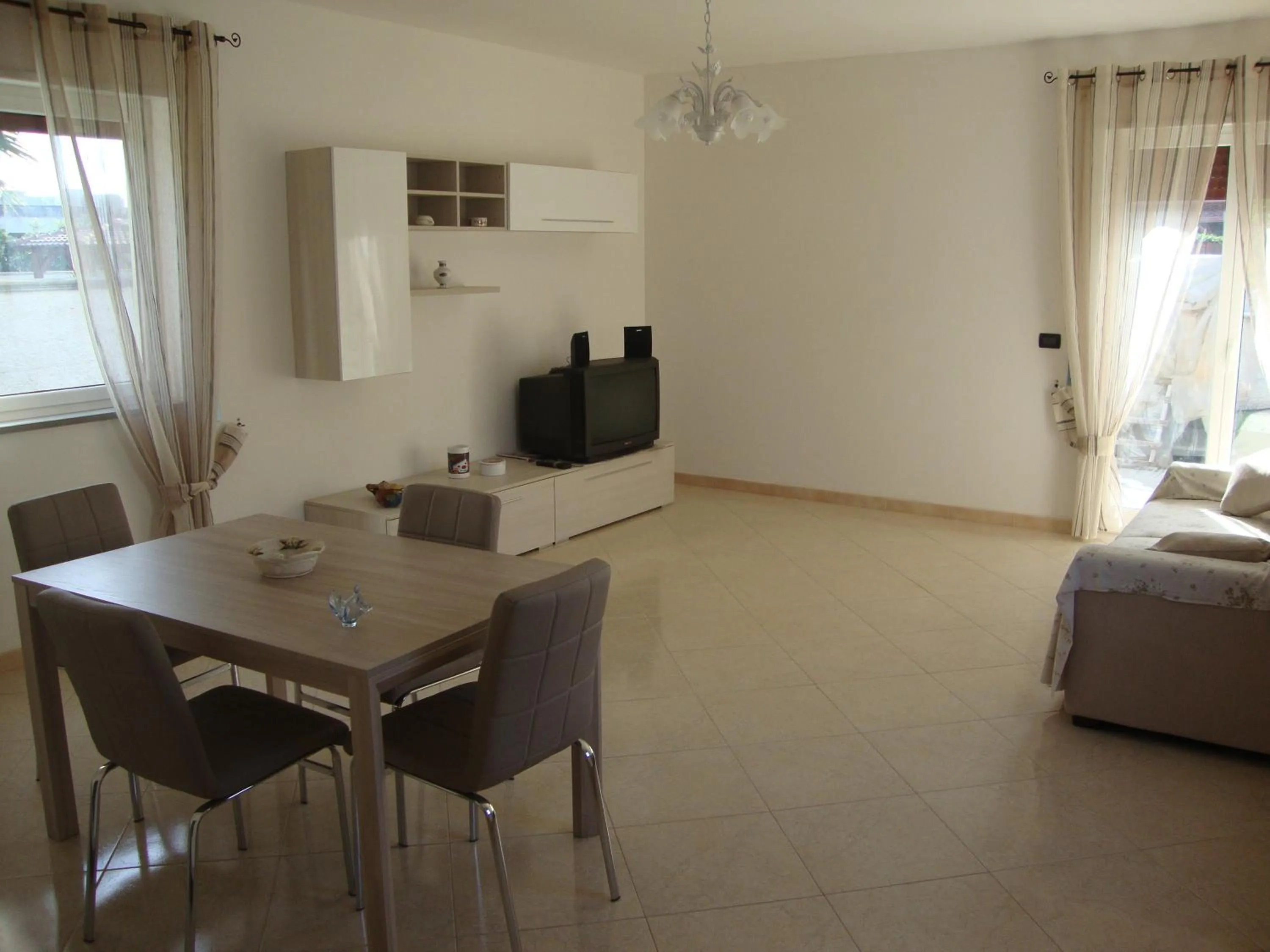 Living room in La Villa Bianca