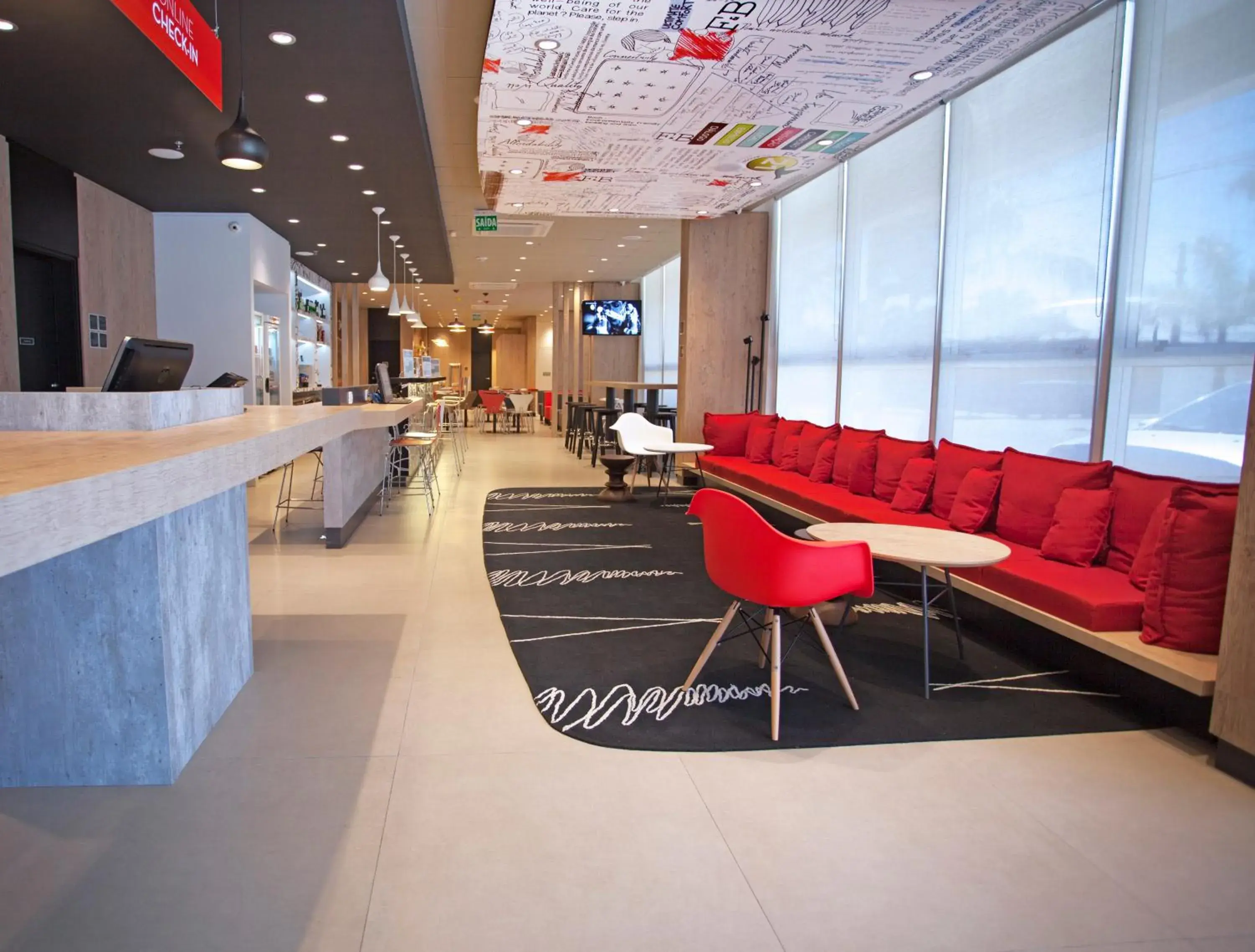 Lobby or reception in ibis Paranagua Lobby or reception in ibis Paranagua