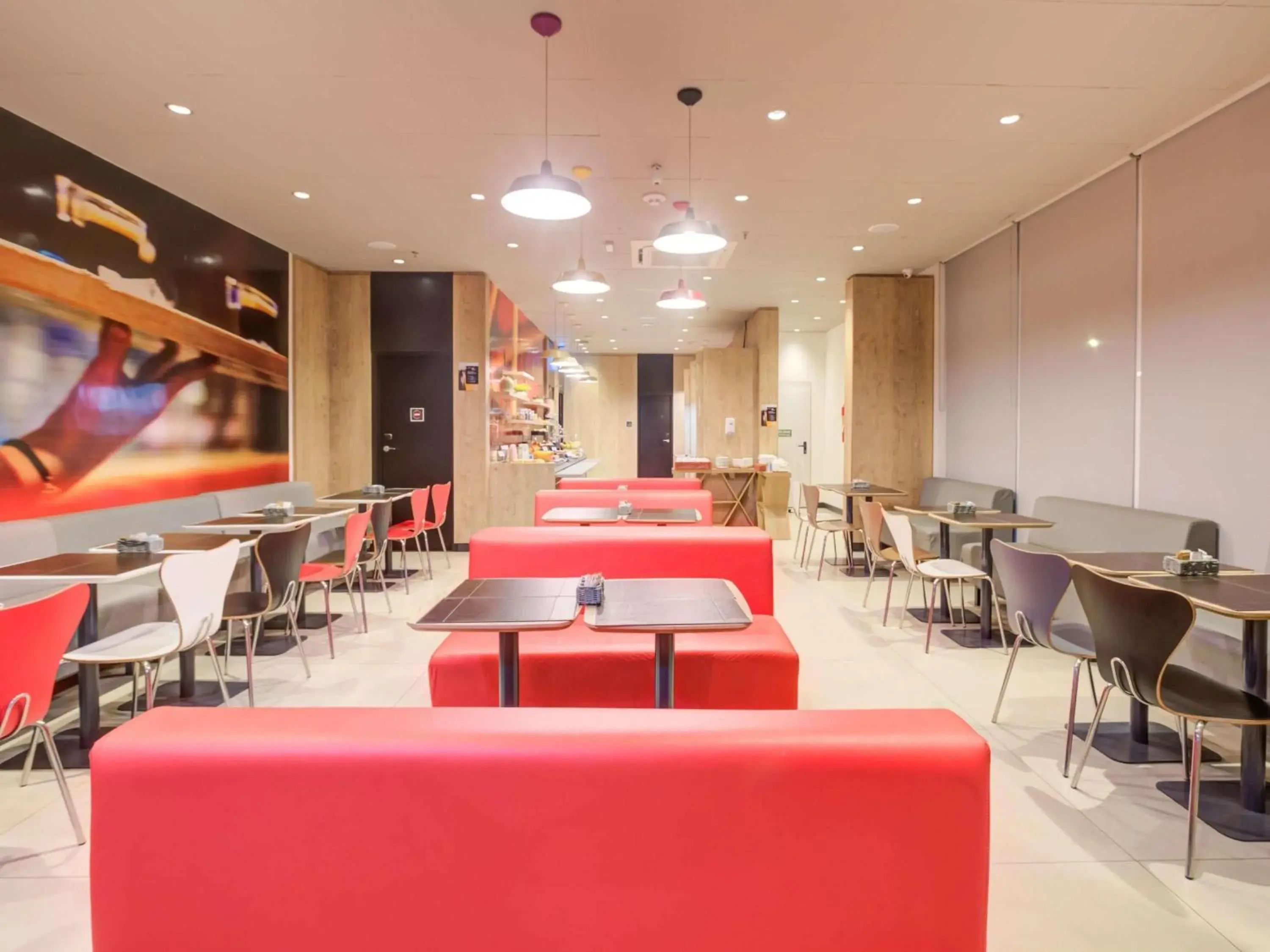 Restaurant/places to eat in ibis Paranagua Restaurant/places to eat in ibis Paranagua