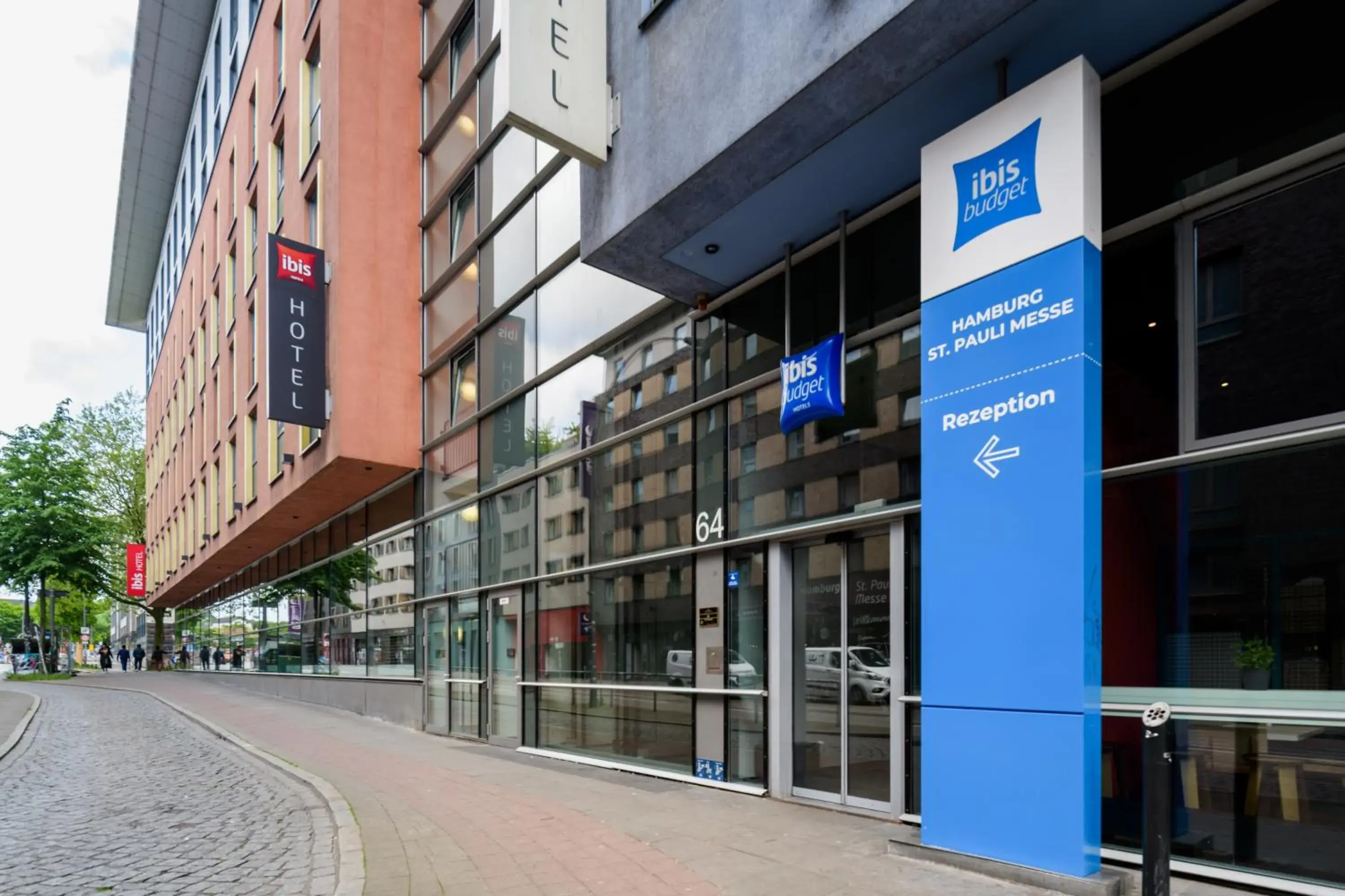 Property building in ibis budget Hamburg St Pauli Messe - neu renoviert Property building in ibis budget Hamburg St Pauli Messe - neu renoviert