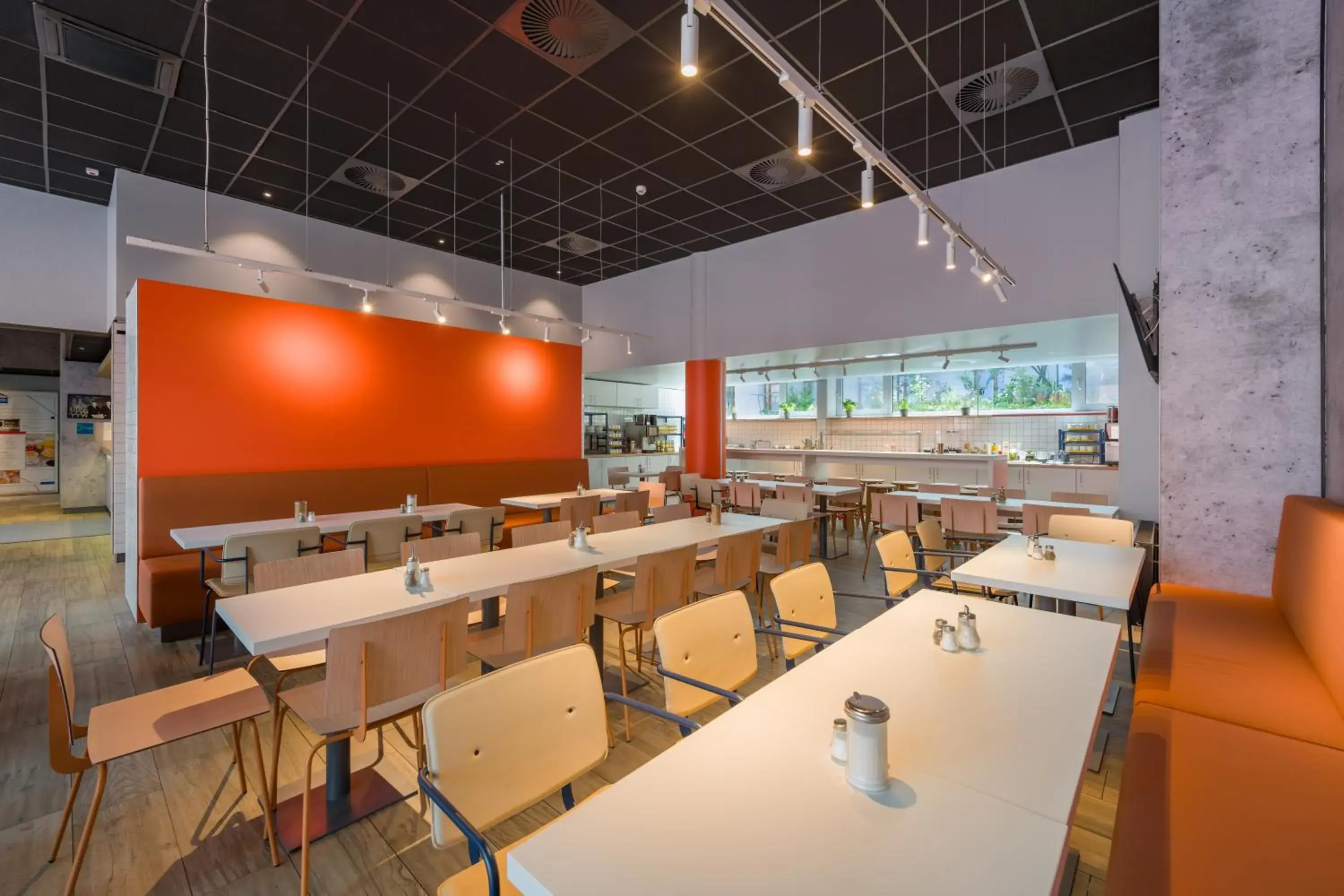 Restaurant/places to eat in ibis budget Hamburg St Pauli Messe - neu renoviert Restaurant/places to eat in ibis budget Hamburg St Pauli Messe - neu renoviert