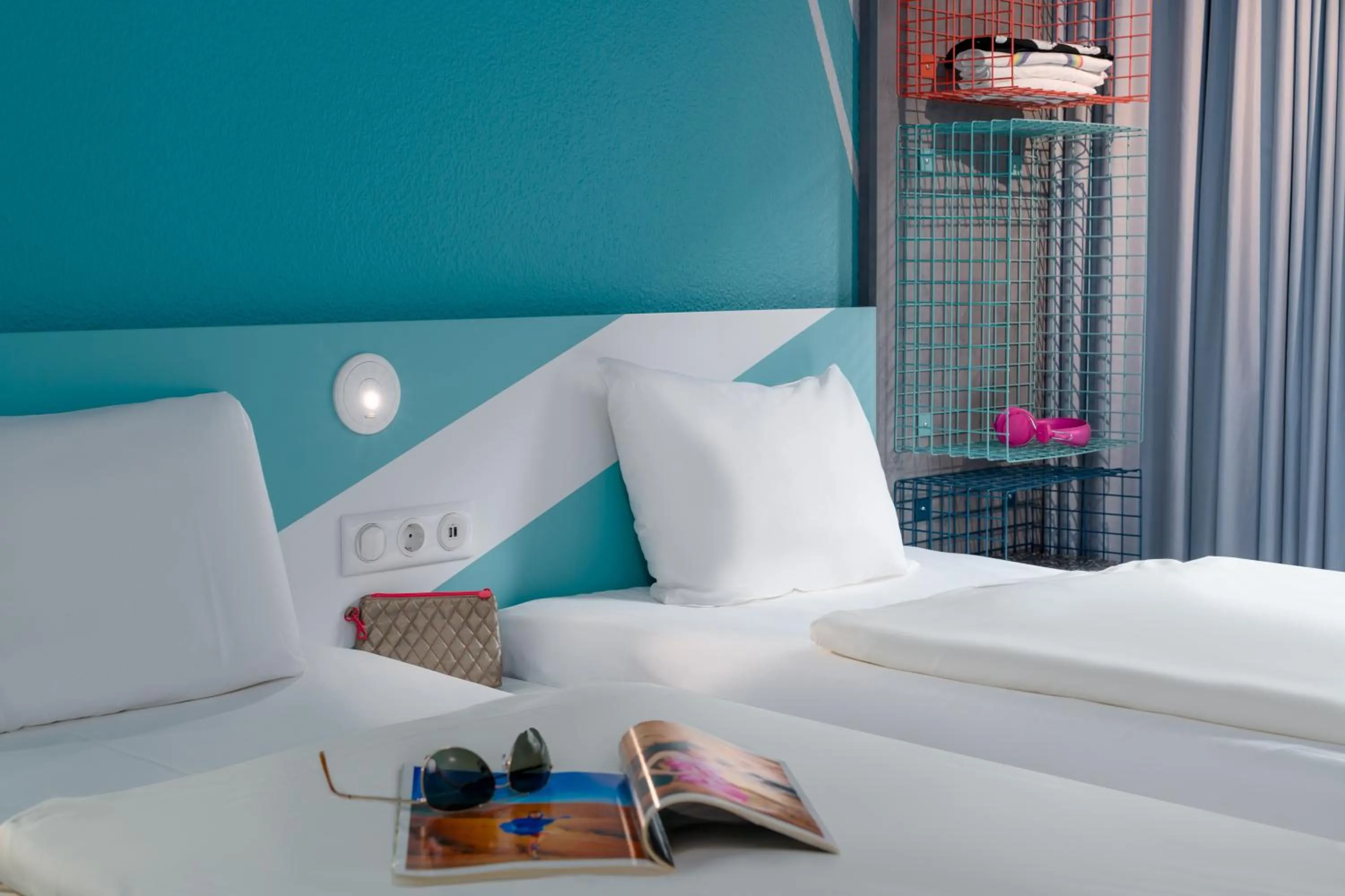 Photo of the whole room, Bed in ibis budget Hamburg St Pauli Messe - neu renoviert