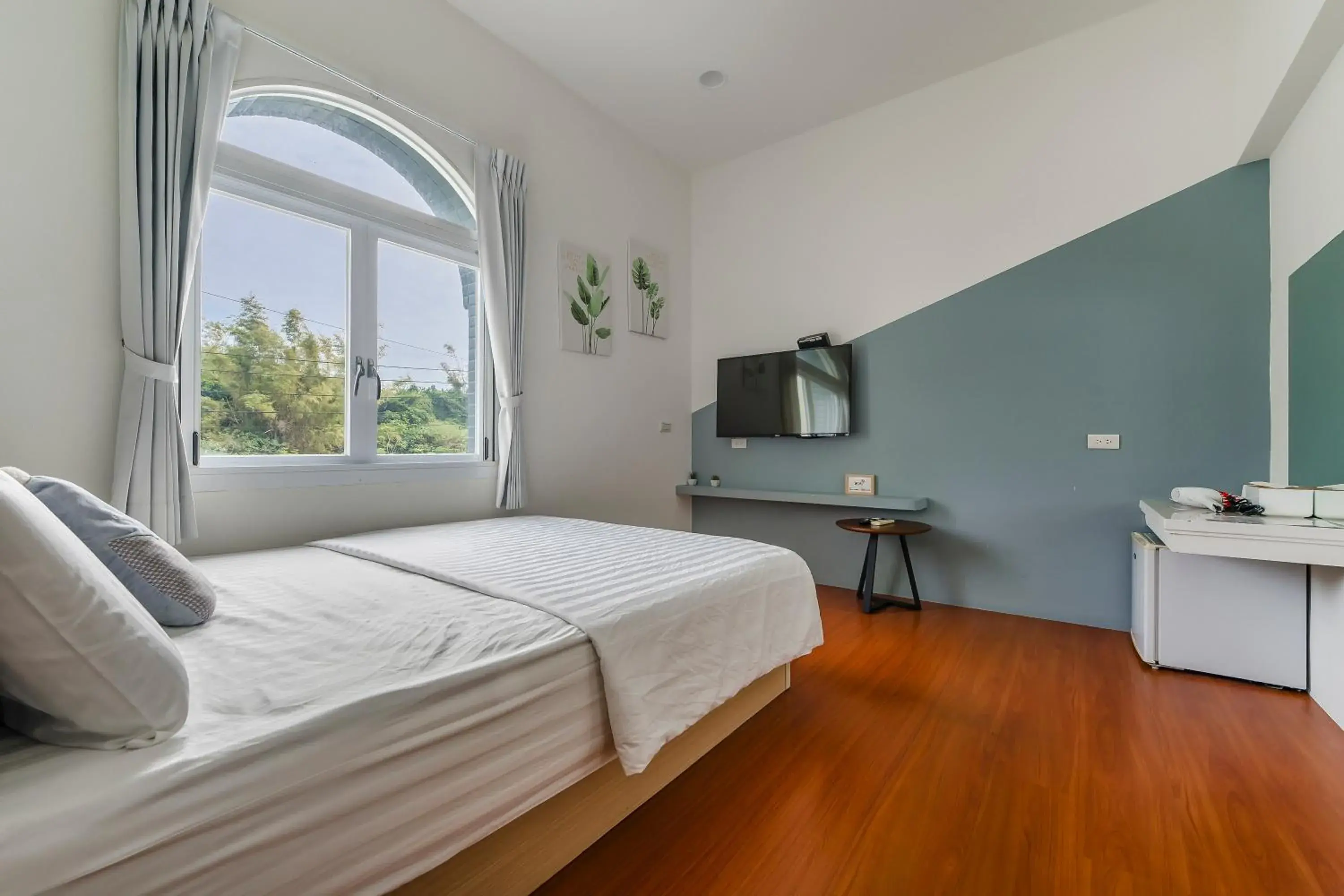 Deluxe Double Room with Shower in Bo Ya Homestay Deluxe Double Room with Shower in Bo Ya Homestay