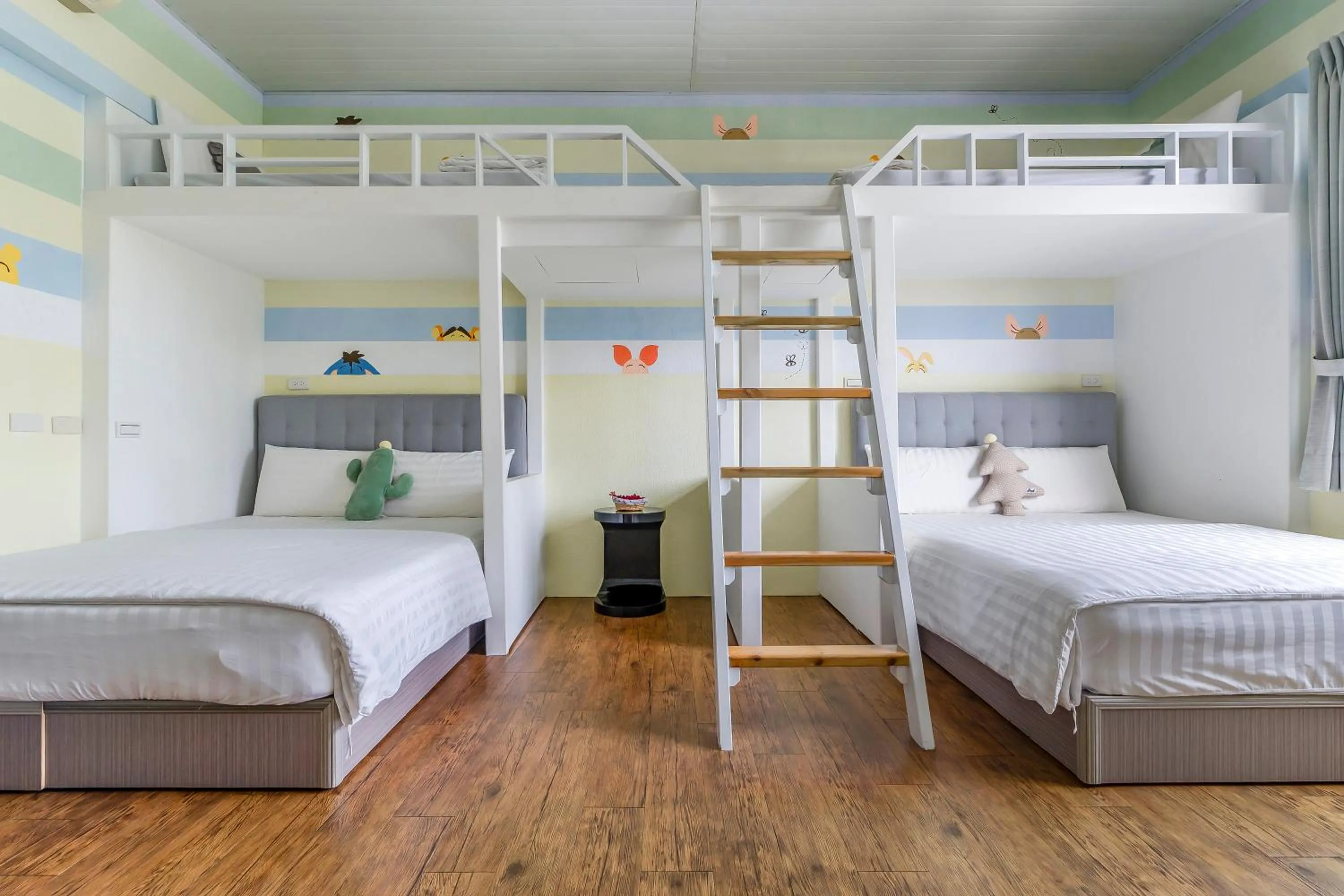 bunk bed, Bed in Bo Ya Homestay