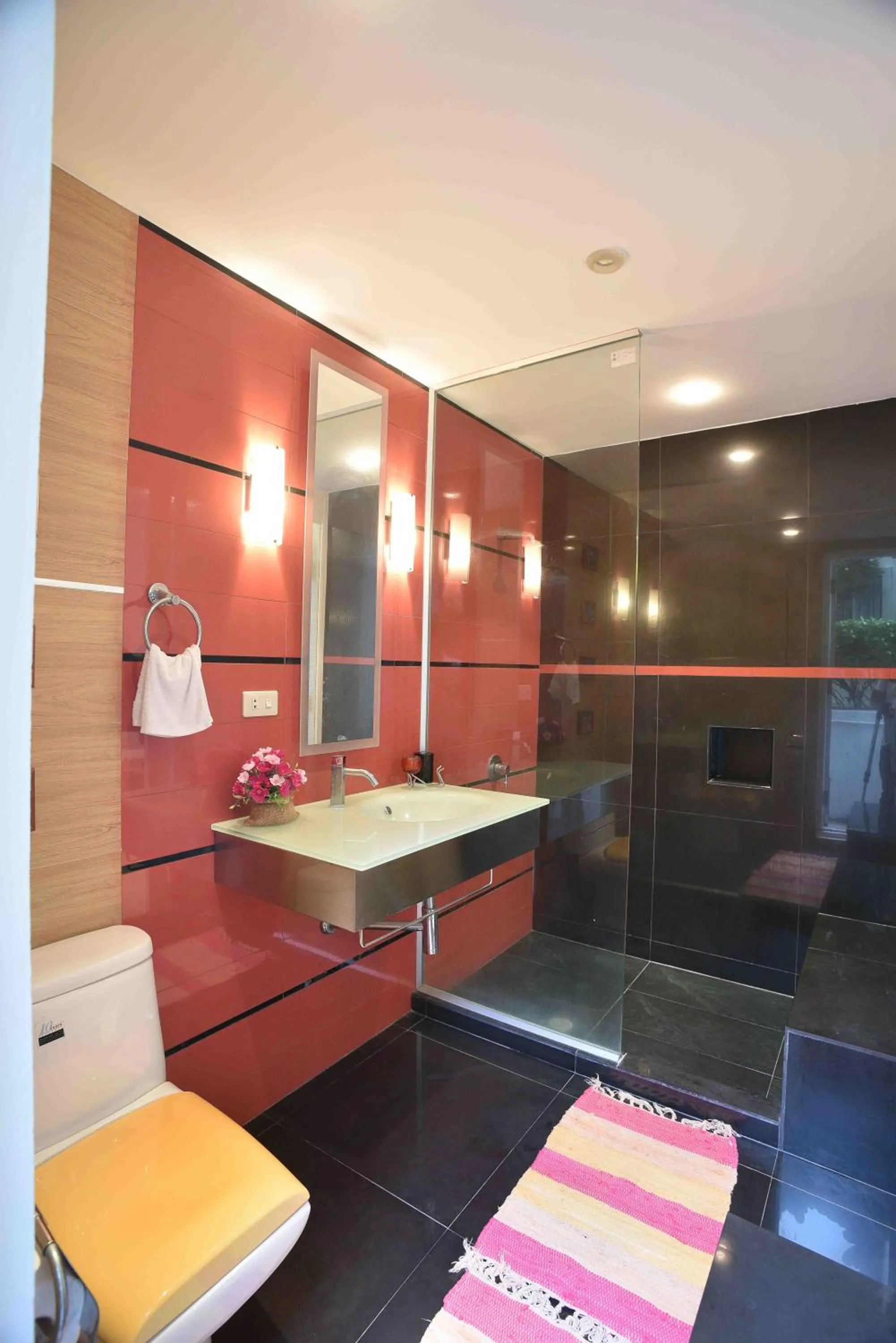 Bathroom in Dar's Haven Cha-Am