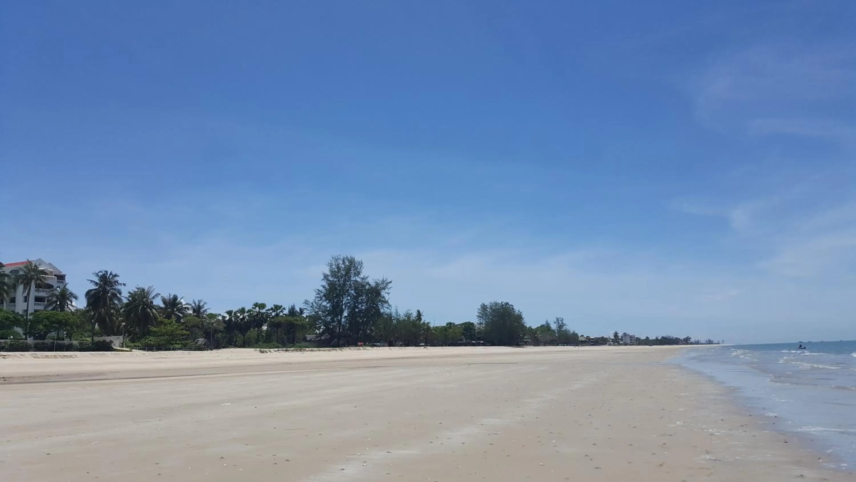 Beach in Dar's Haven Cha-Am