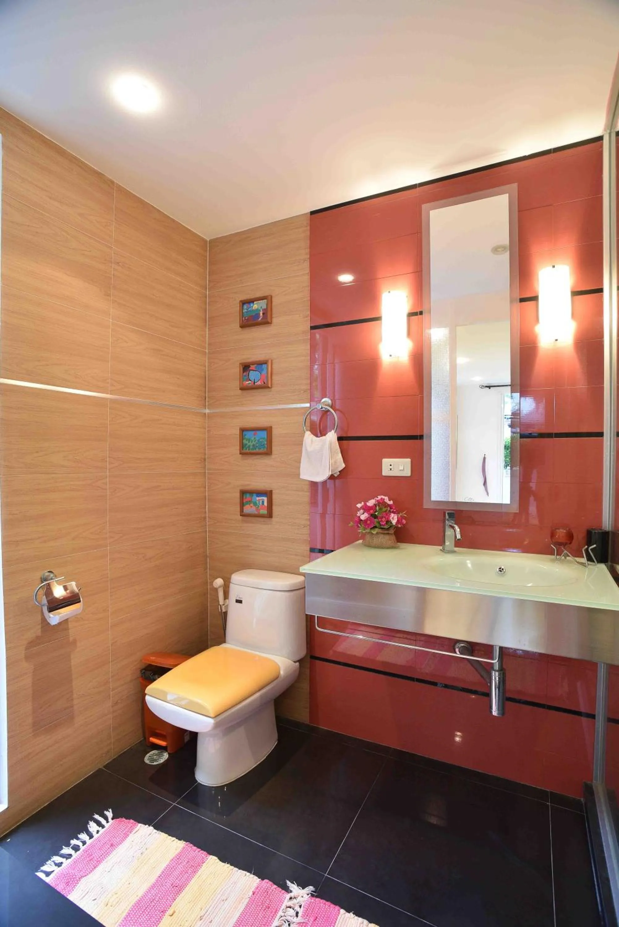 Bathroom in Dar's Haven Cha-Am