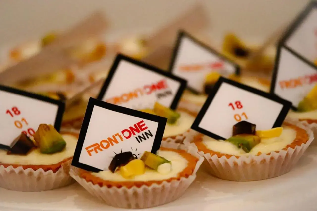 Food and drinks in Front One Inn Sidoarjo Food and drinks in Front One Inn Sidoarjo