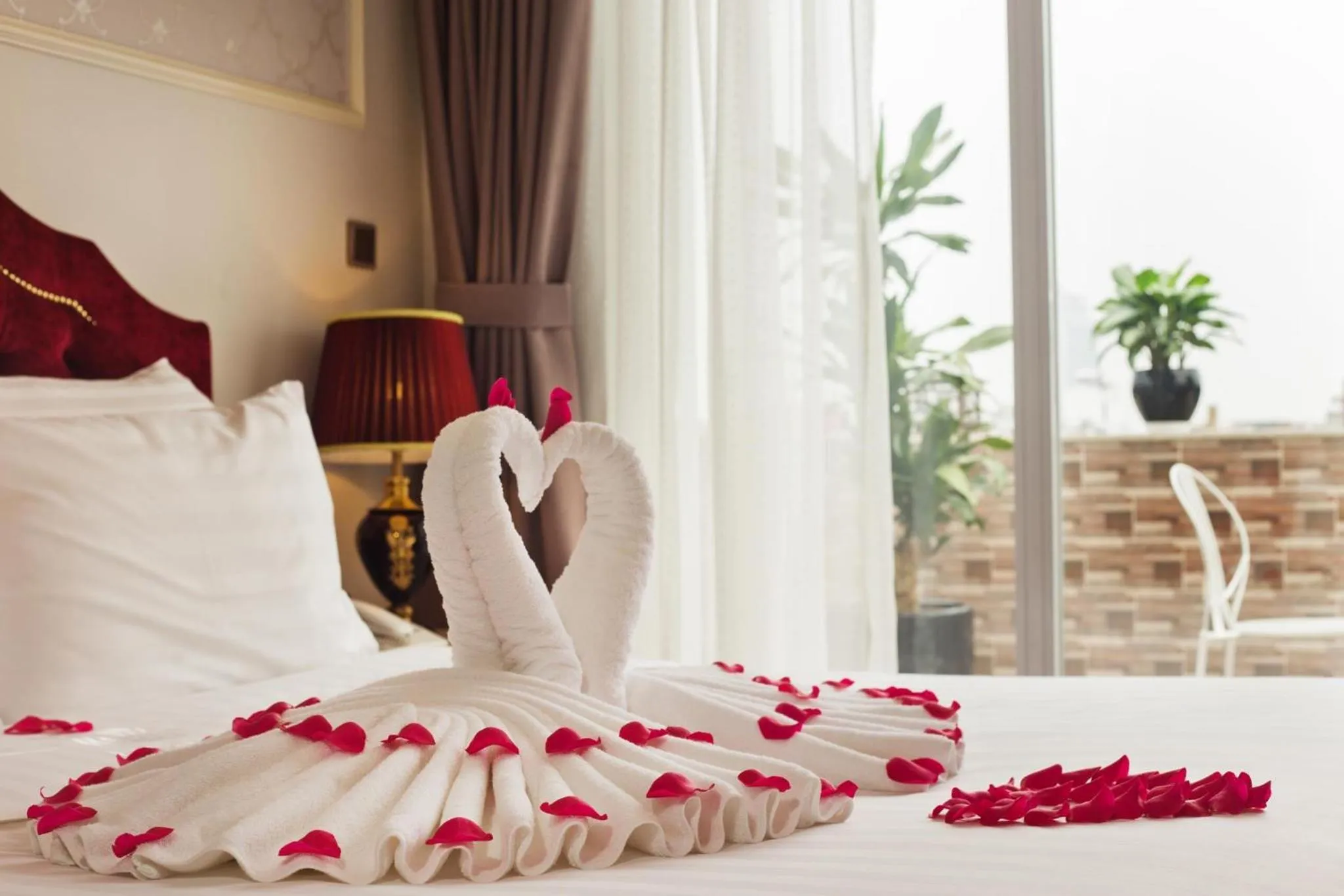 Bedroom, Bed in Luxury Old Quarter Hotel & Gym