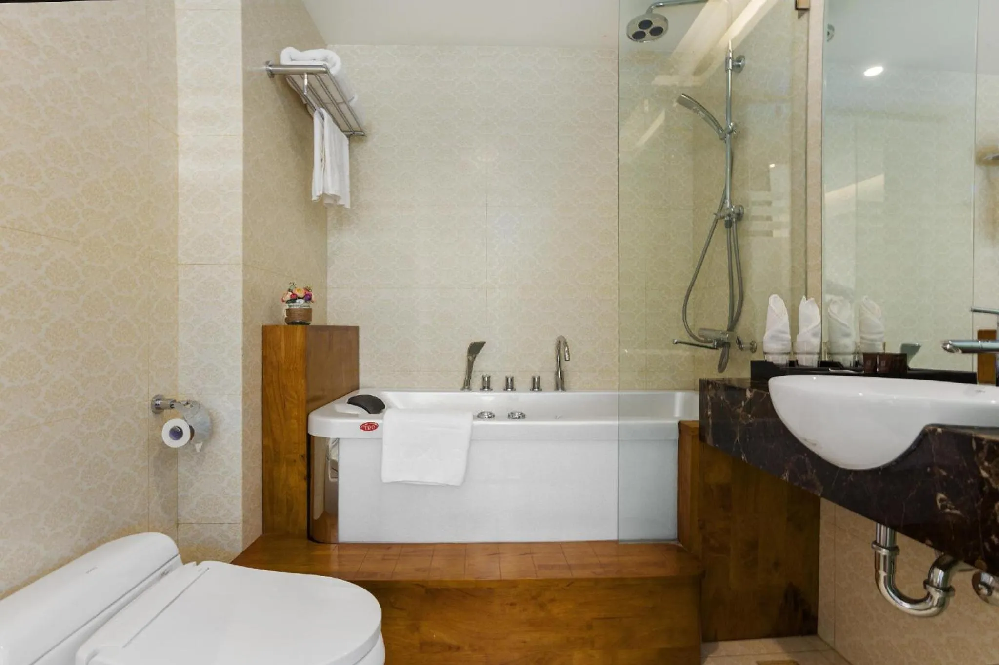 Bathroom in Luxury Old Quarter Hotel & Gym