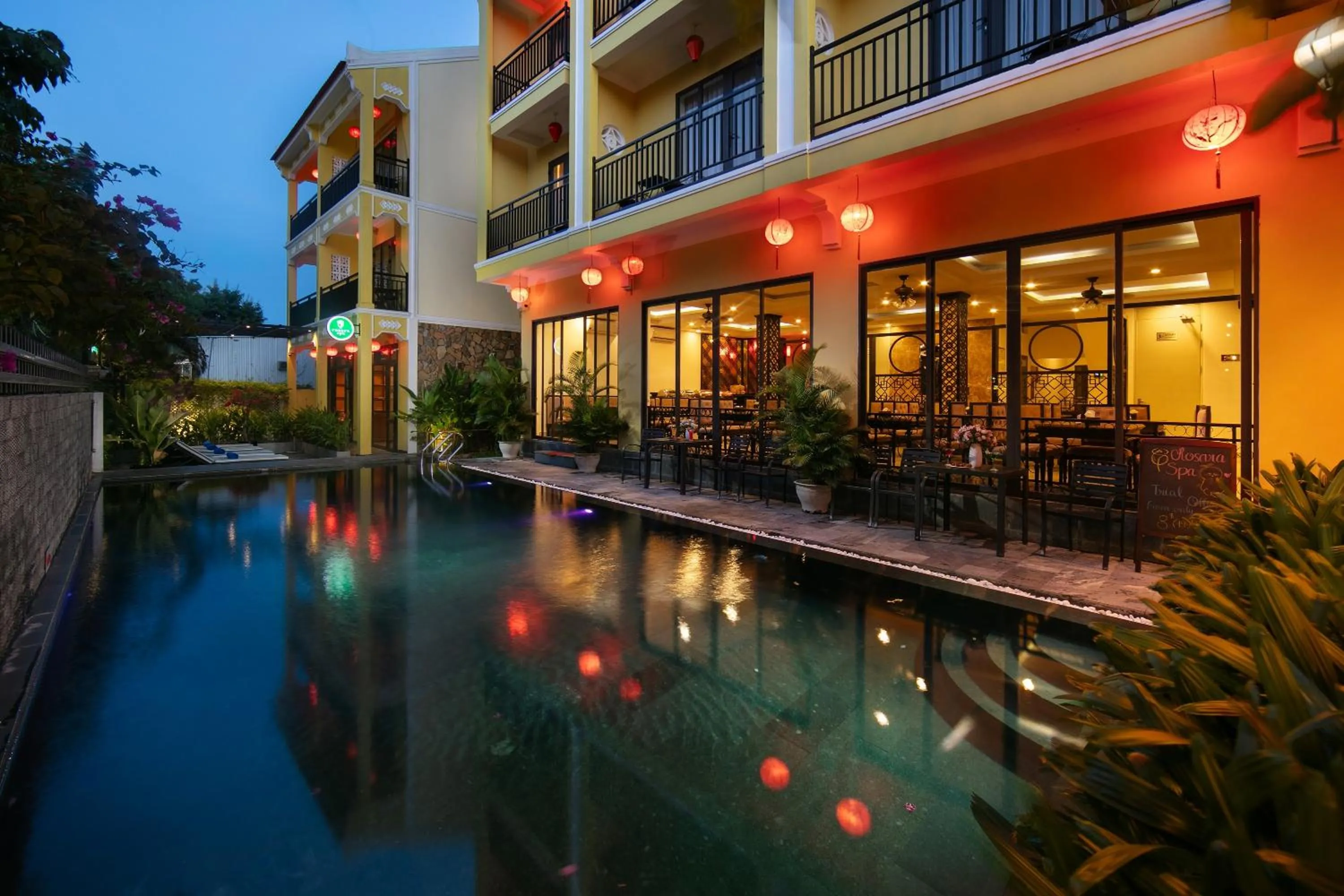 Property building in Hoi An Rose Garden Hotel
