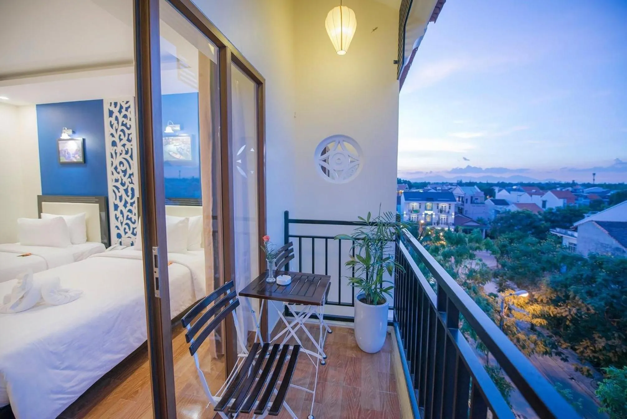 Bed in Hoi An Rose Garden Hotel