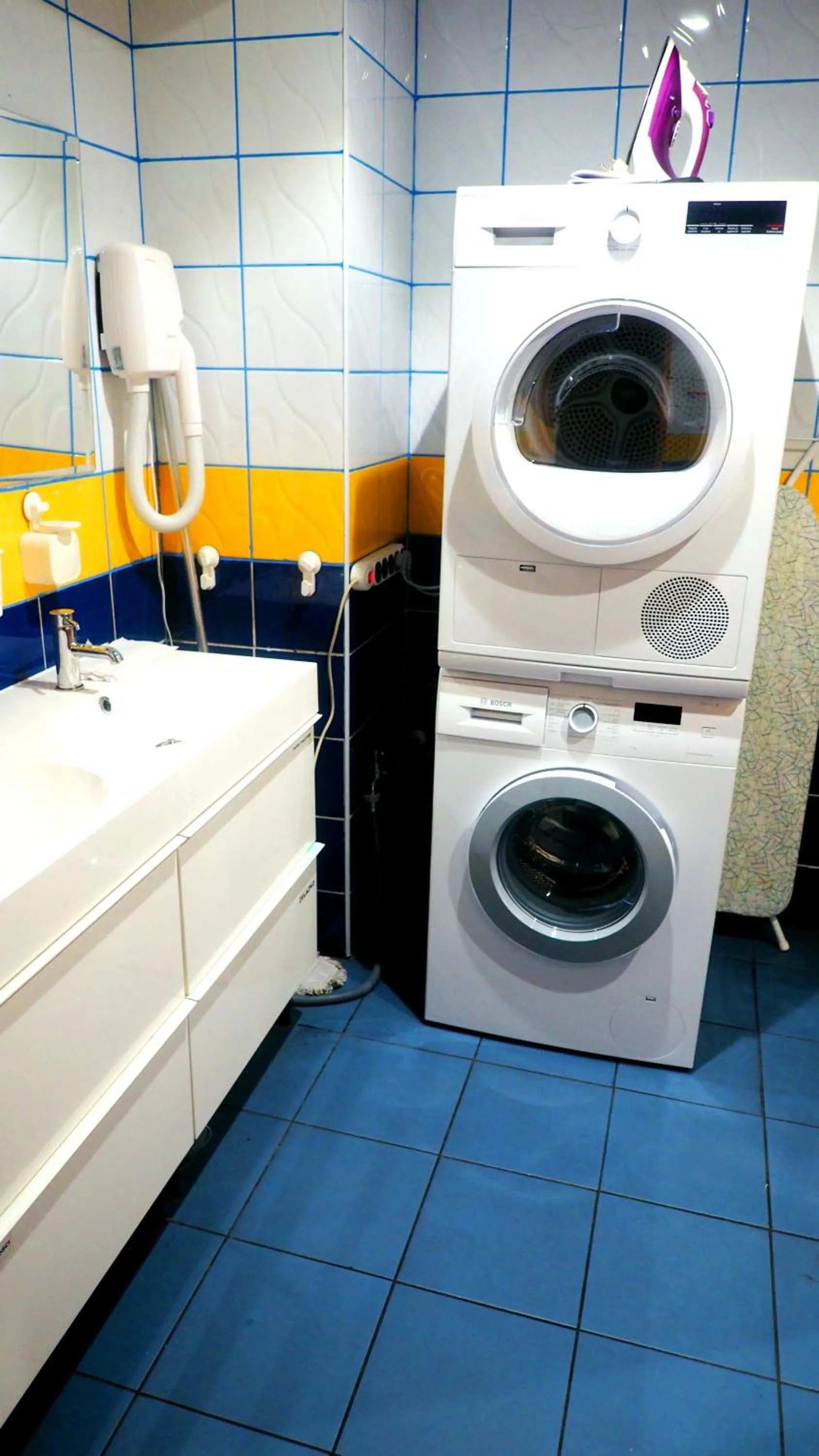 Bathroom in Good Times House