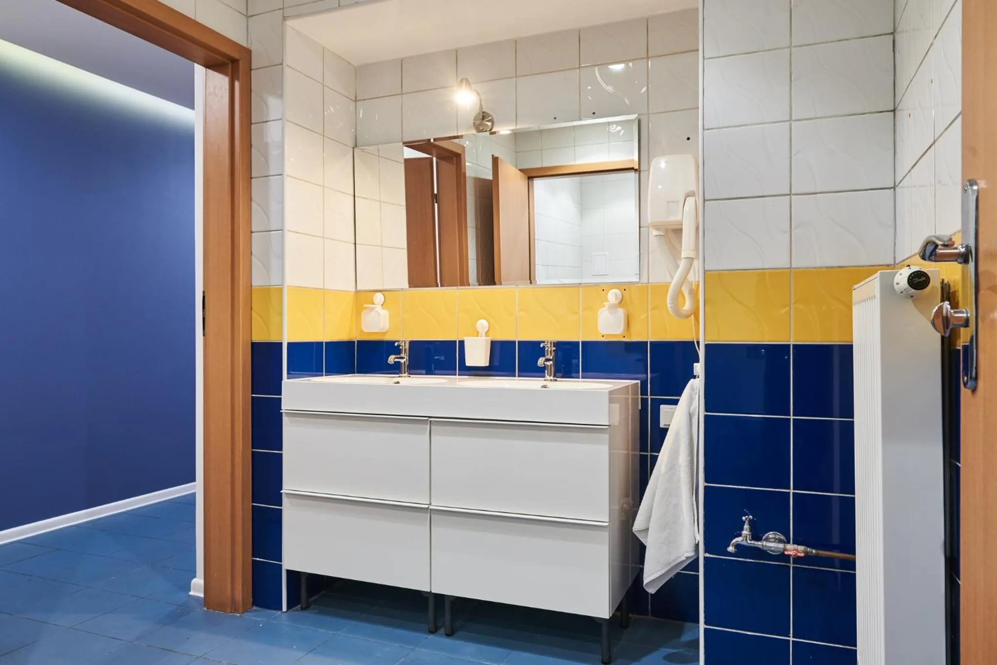 Bathroom in Good Times House
