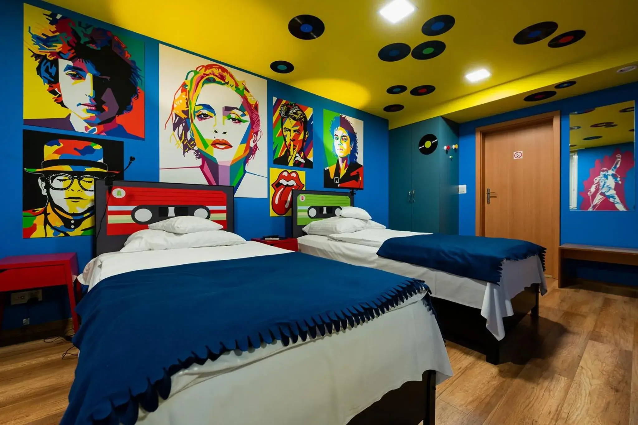 Deluxe Twin Room in Good Times House Deluxe Twin Room in Good Times House