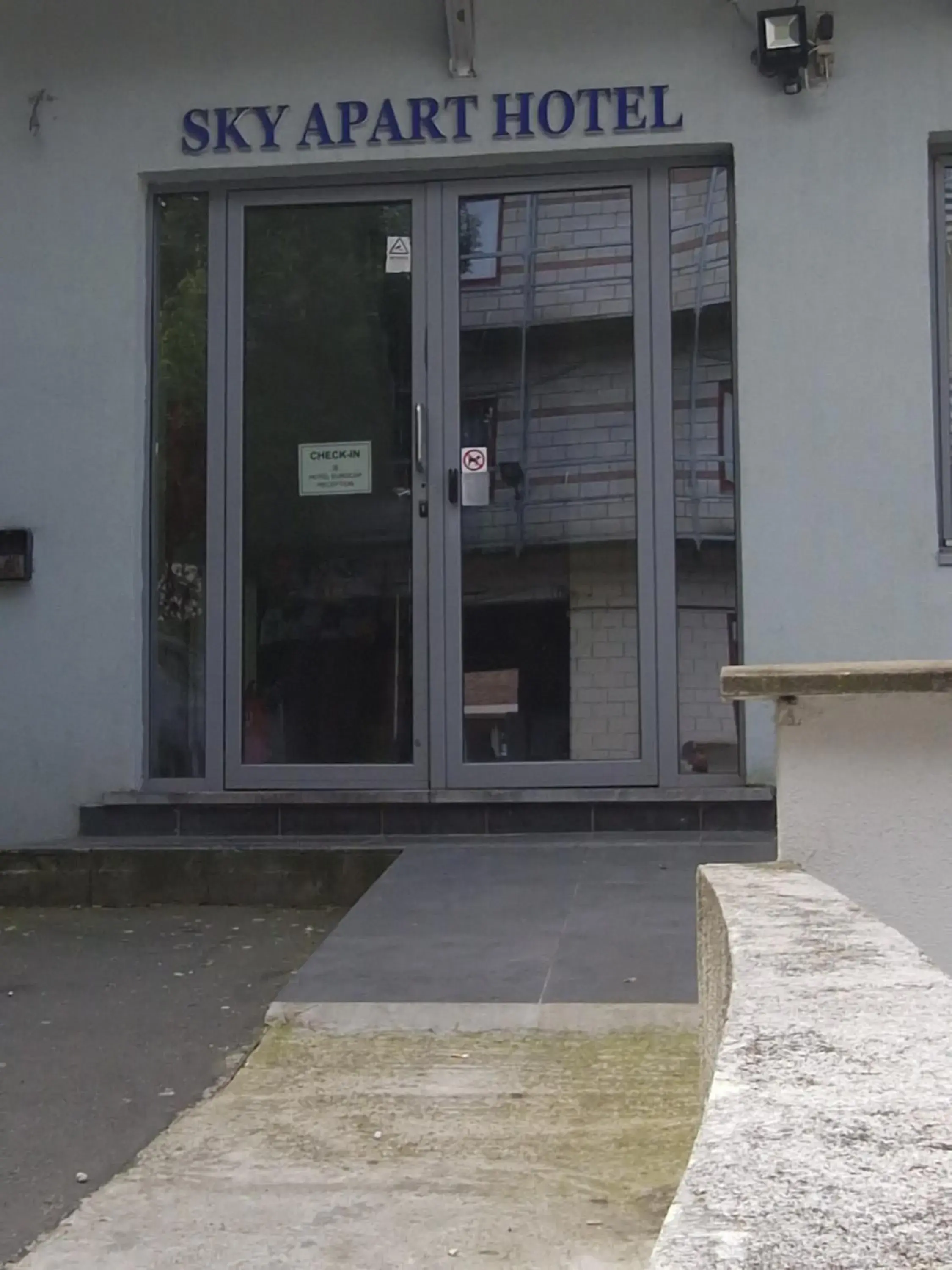 SKY APART HOTEL - Hotel EUROCAP SKY APART HOTEL - Hotel EUROCAP