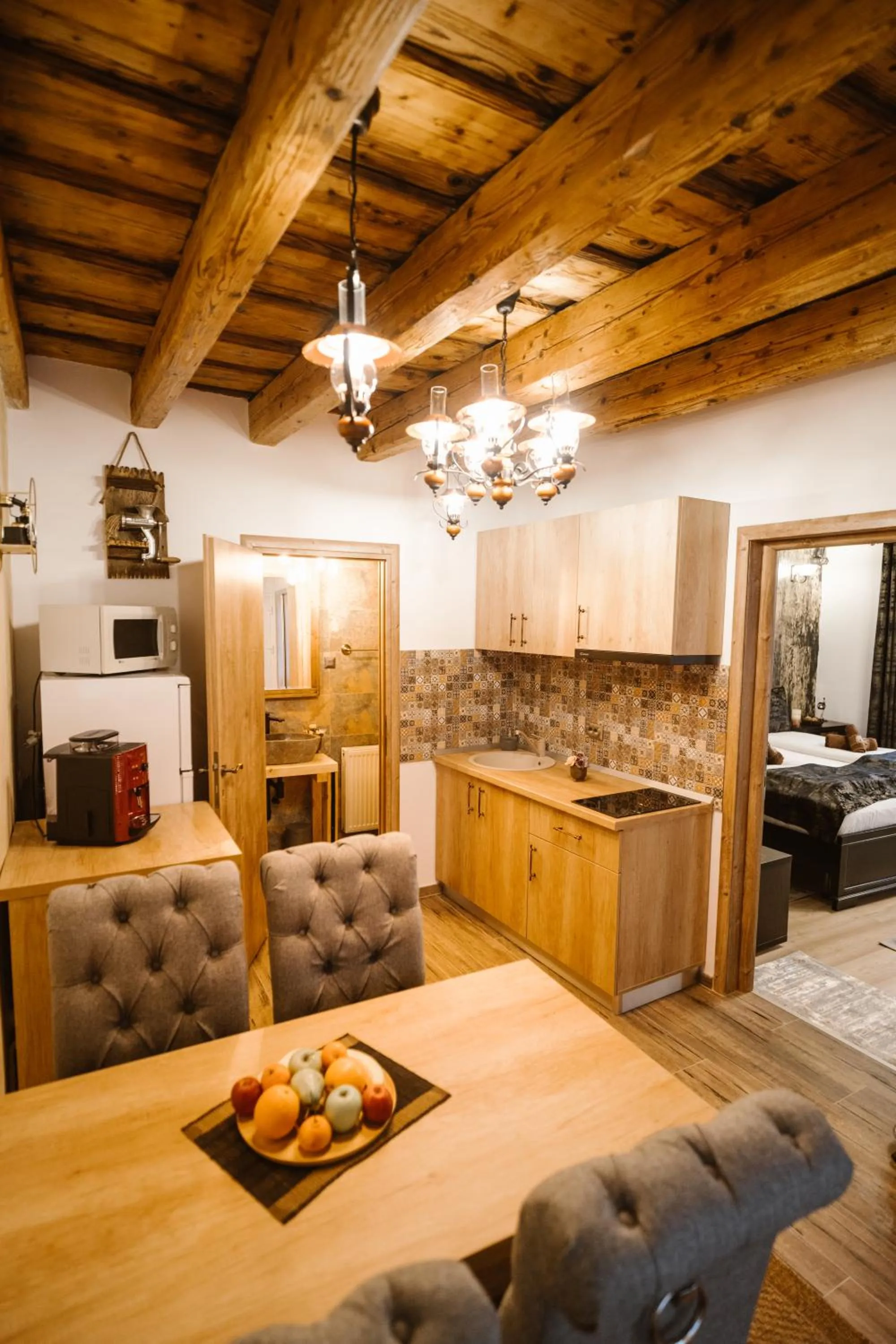 Kitchen or kitchenette, Bed in Hermannstadt House