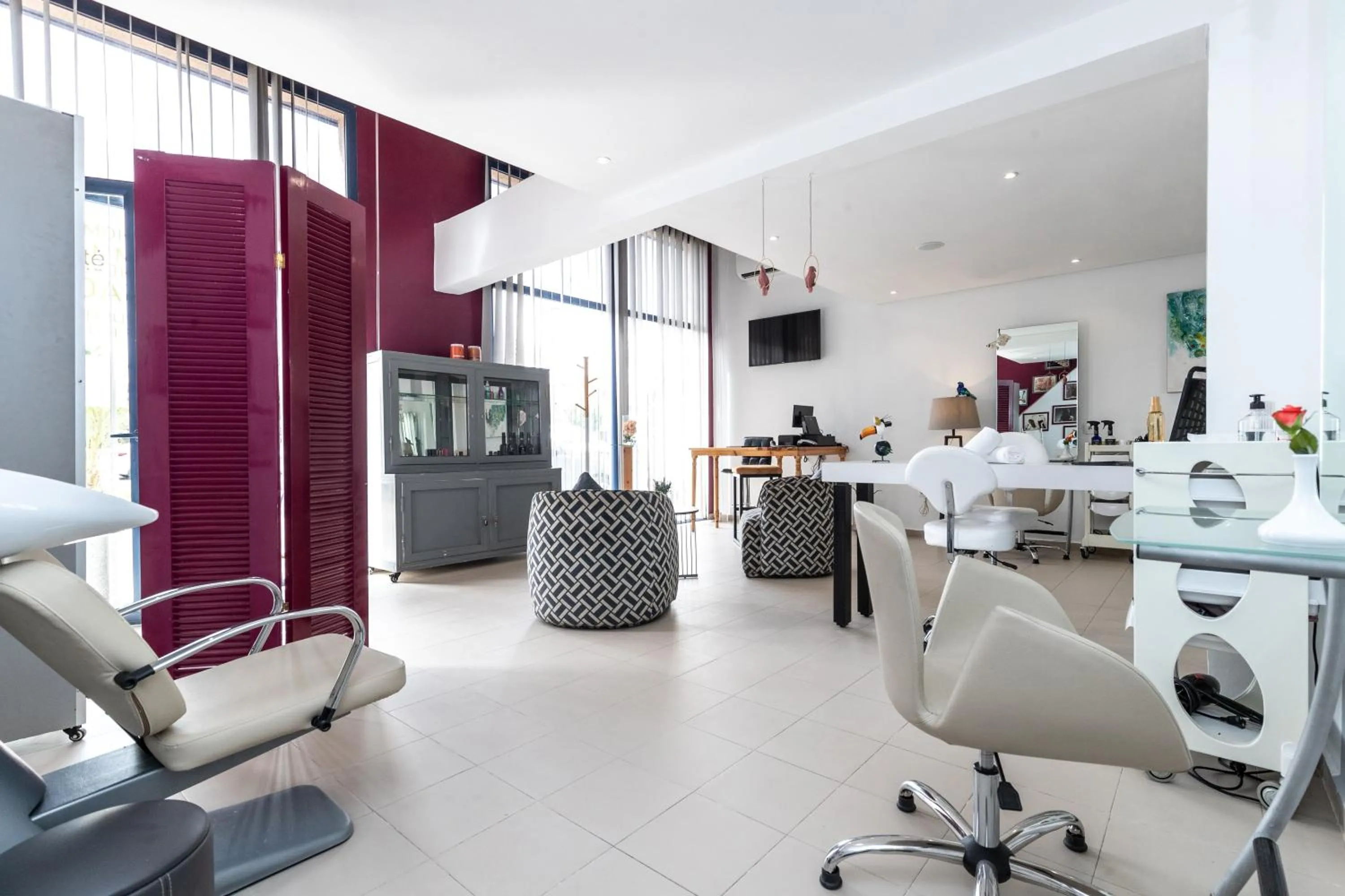 Spa and wellness centre/facilities in Wazo Appart-Hôtel