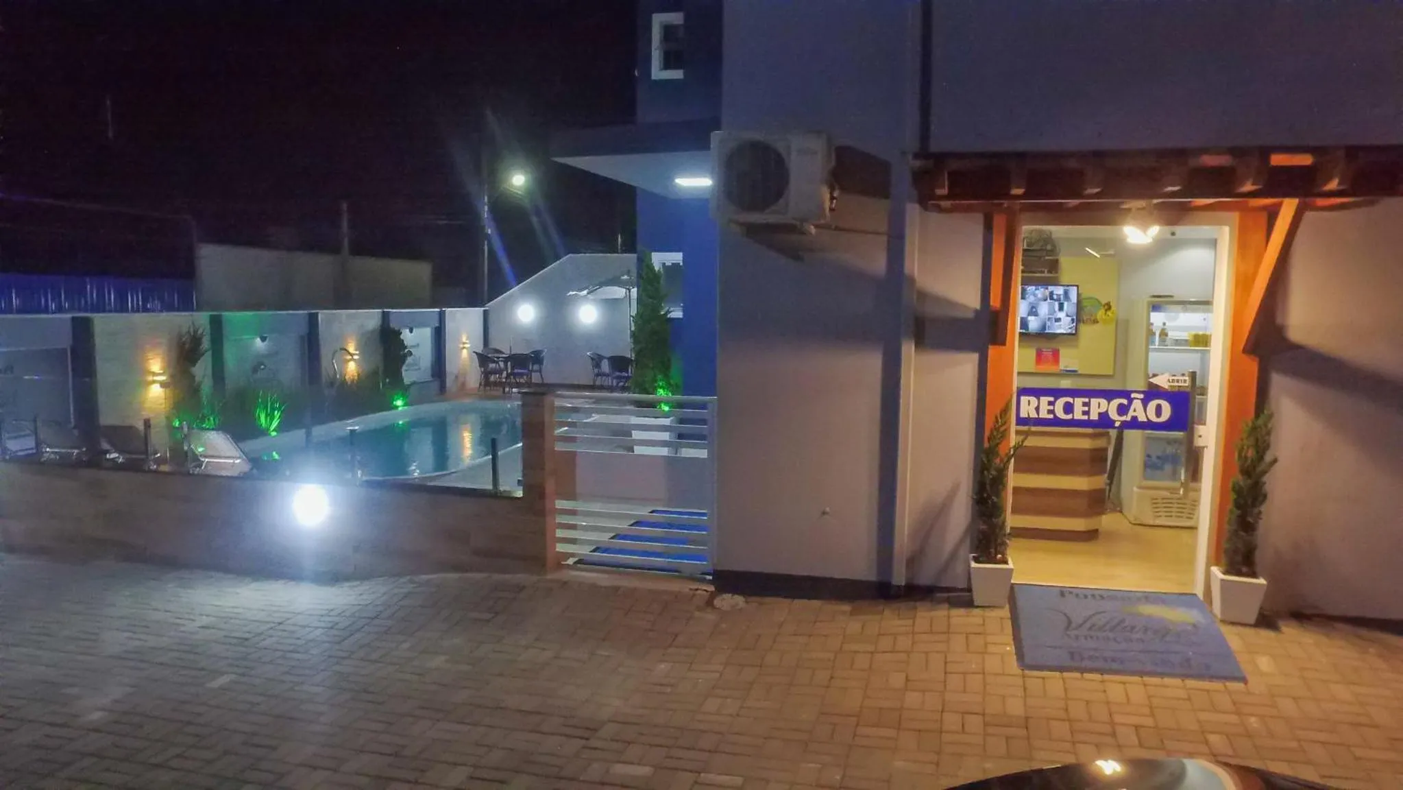 Night in Pousada Villarejo Armação