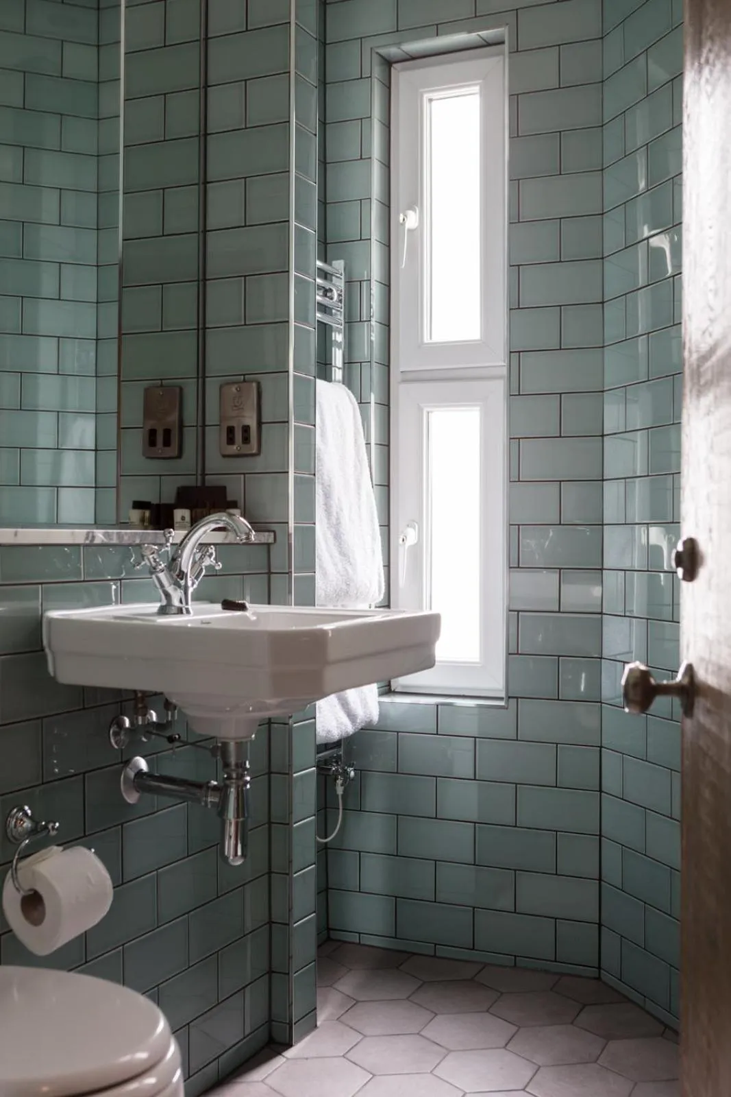 Photo of the whole room in The Driftwood Bexhill