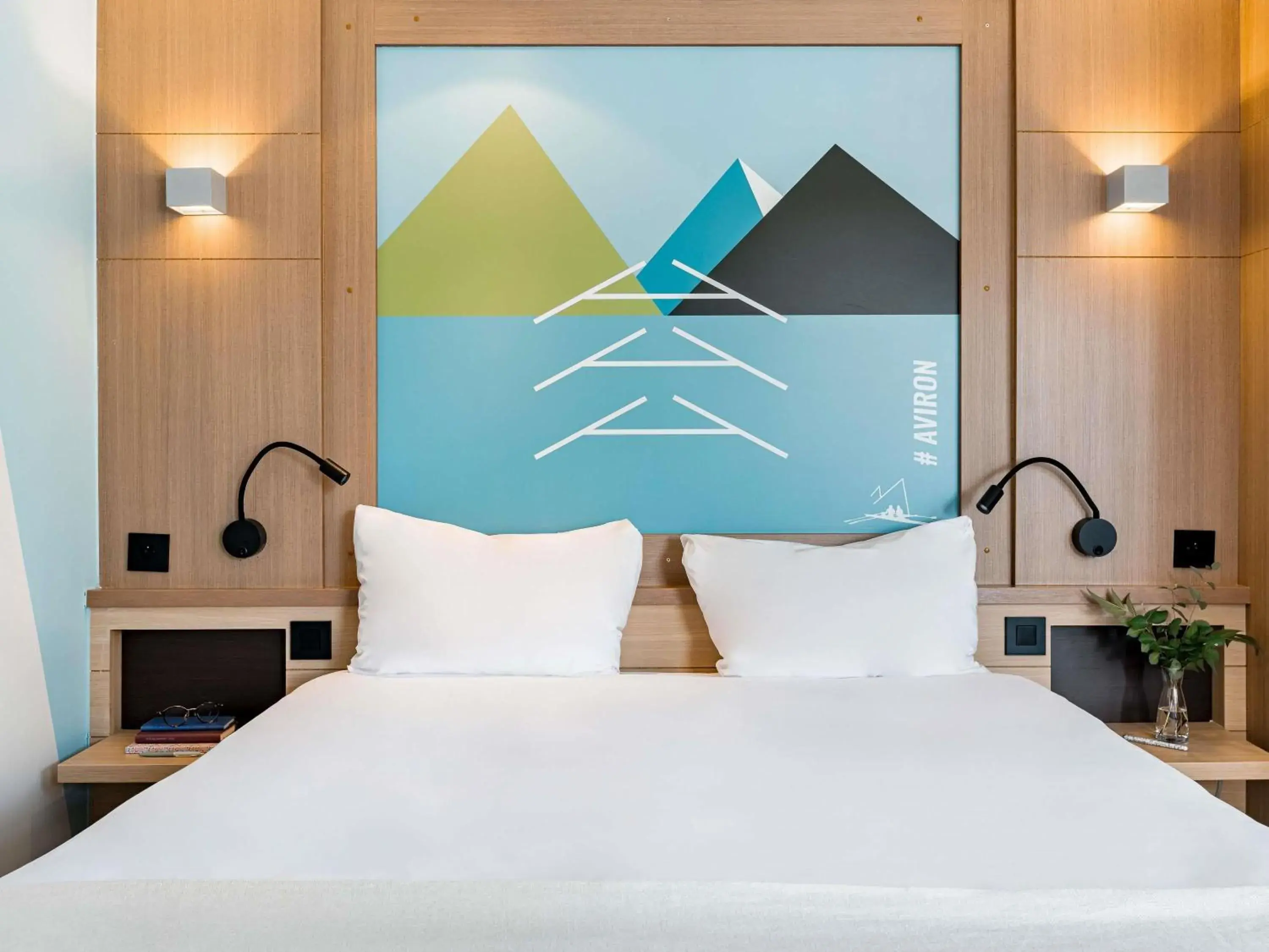 Bedroom, Bed in ibis Styles Annecy Centre Gare Bedroom, Bed in ibis Styles Annecy Centre Gare