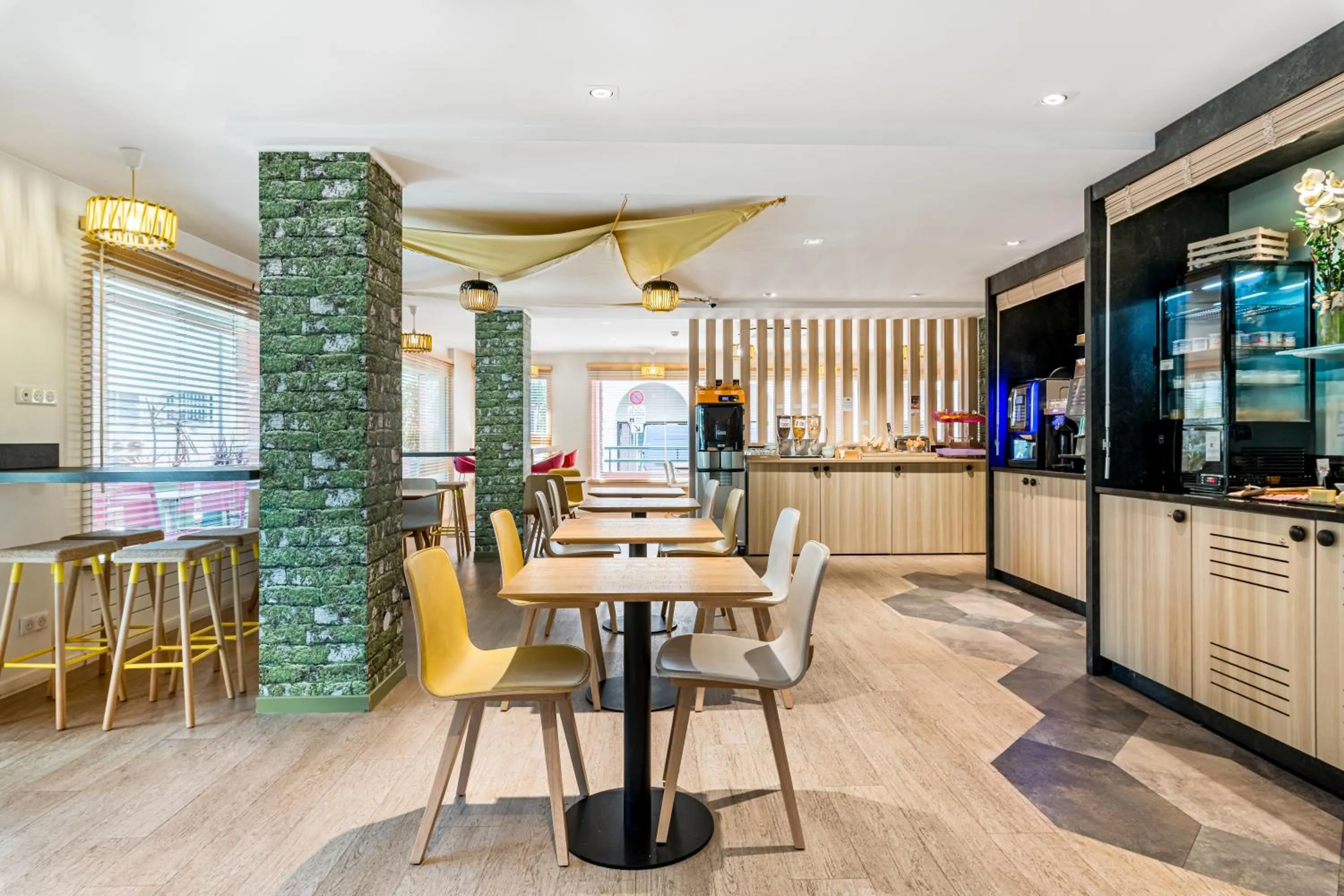 Breakfast in ibis Styles Annecy Centre Gare