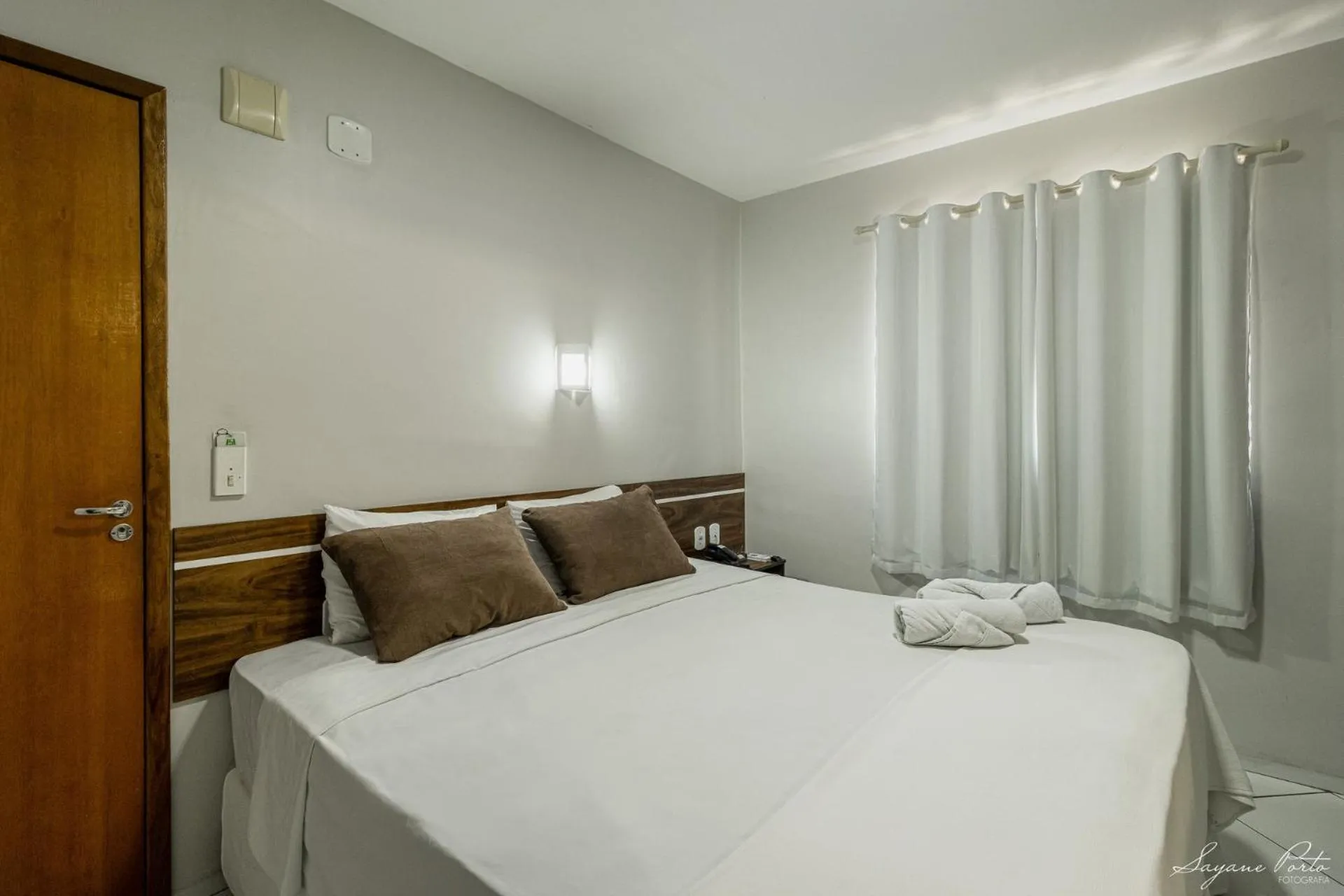 Bed in Schalom Hotel