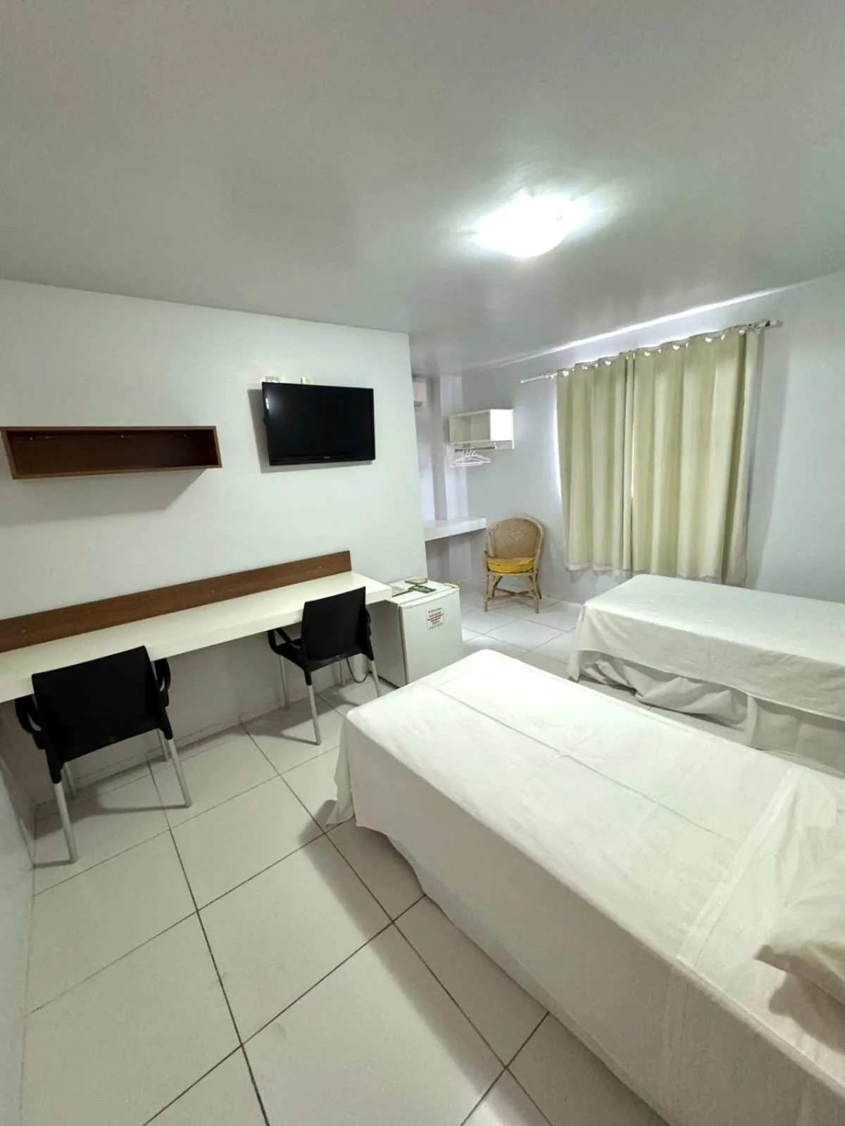 Bed in Schalom Hotel