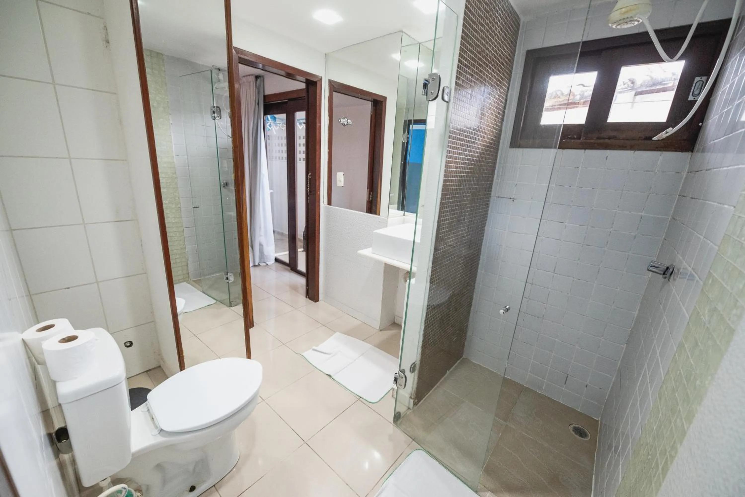 Bathroom in Apartamentos Natal Ponta Negra Vista Espetacular para o Mar