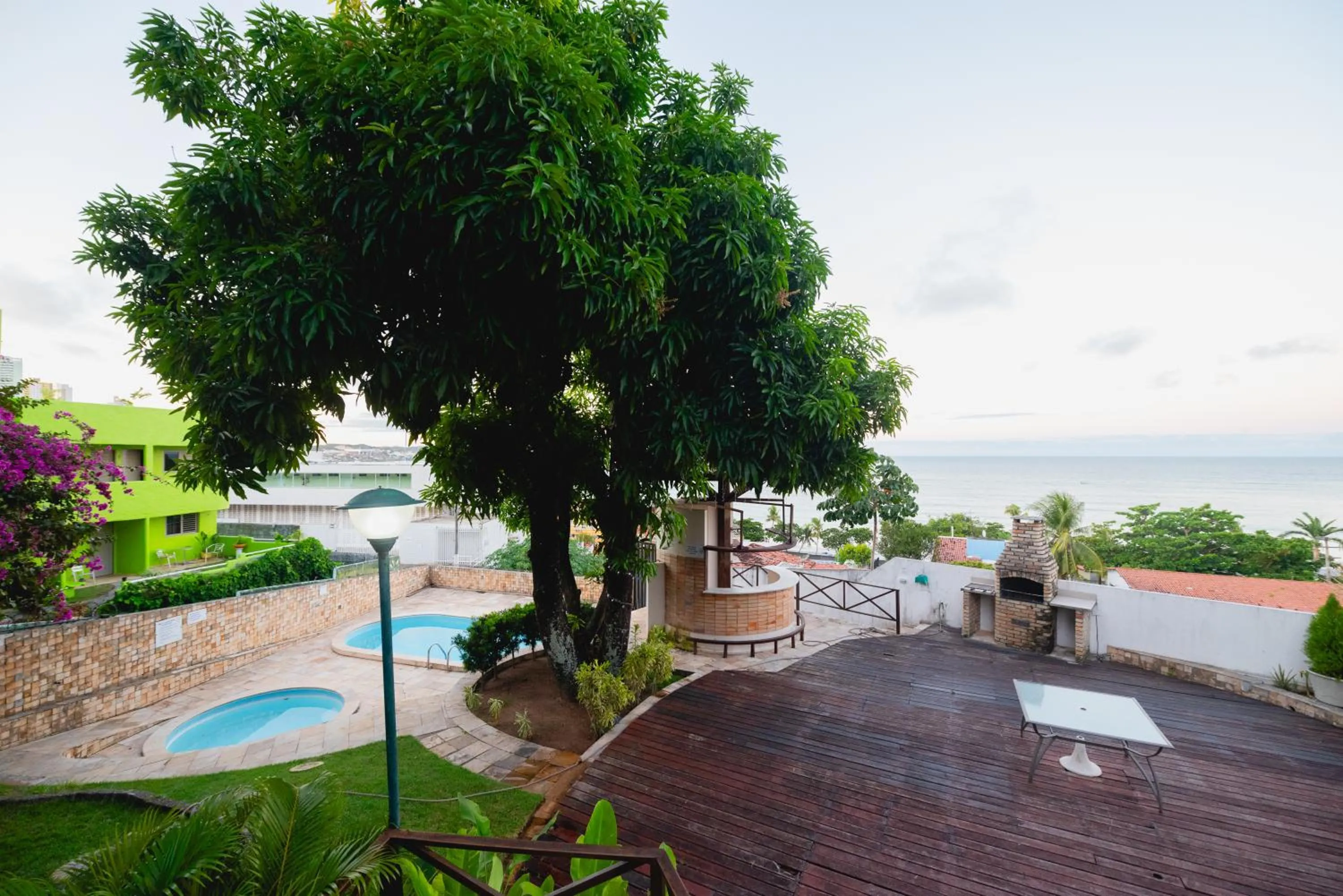 Swimming pool in Apartamentos Natal Ponta Negra Vista Espetacular para o Mar