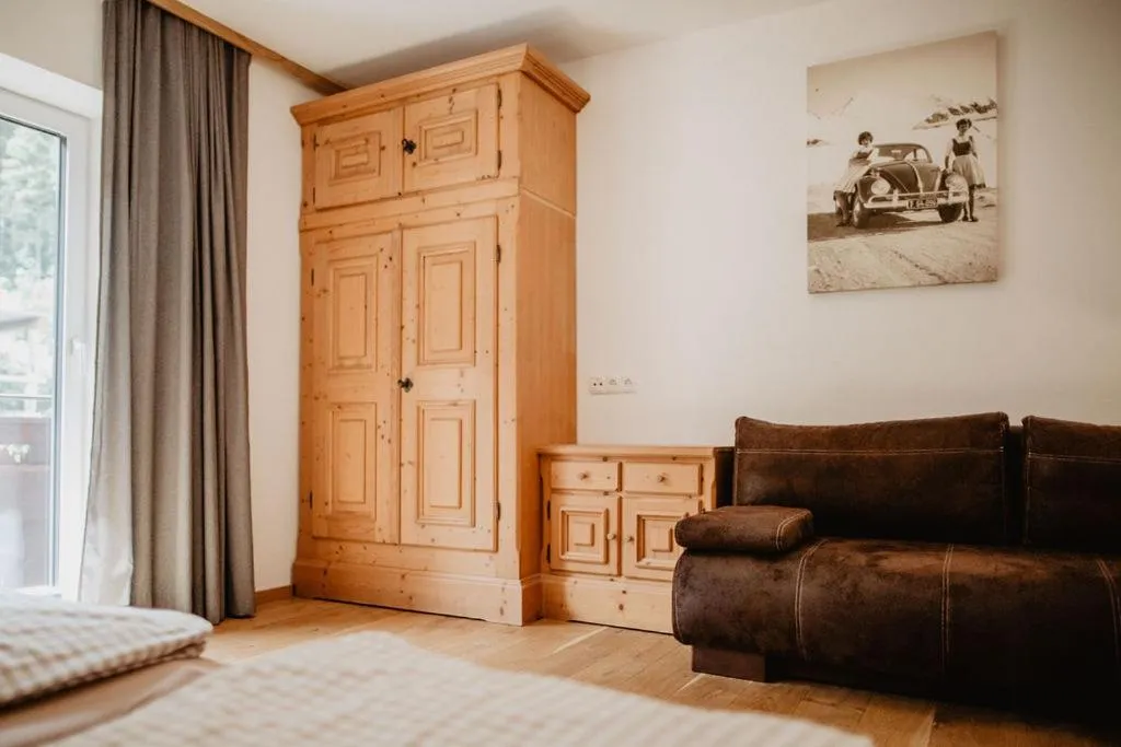Bed in Ferienwohnungen Wartbichler