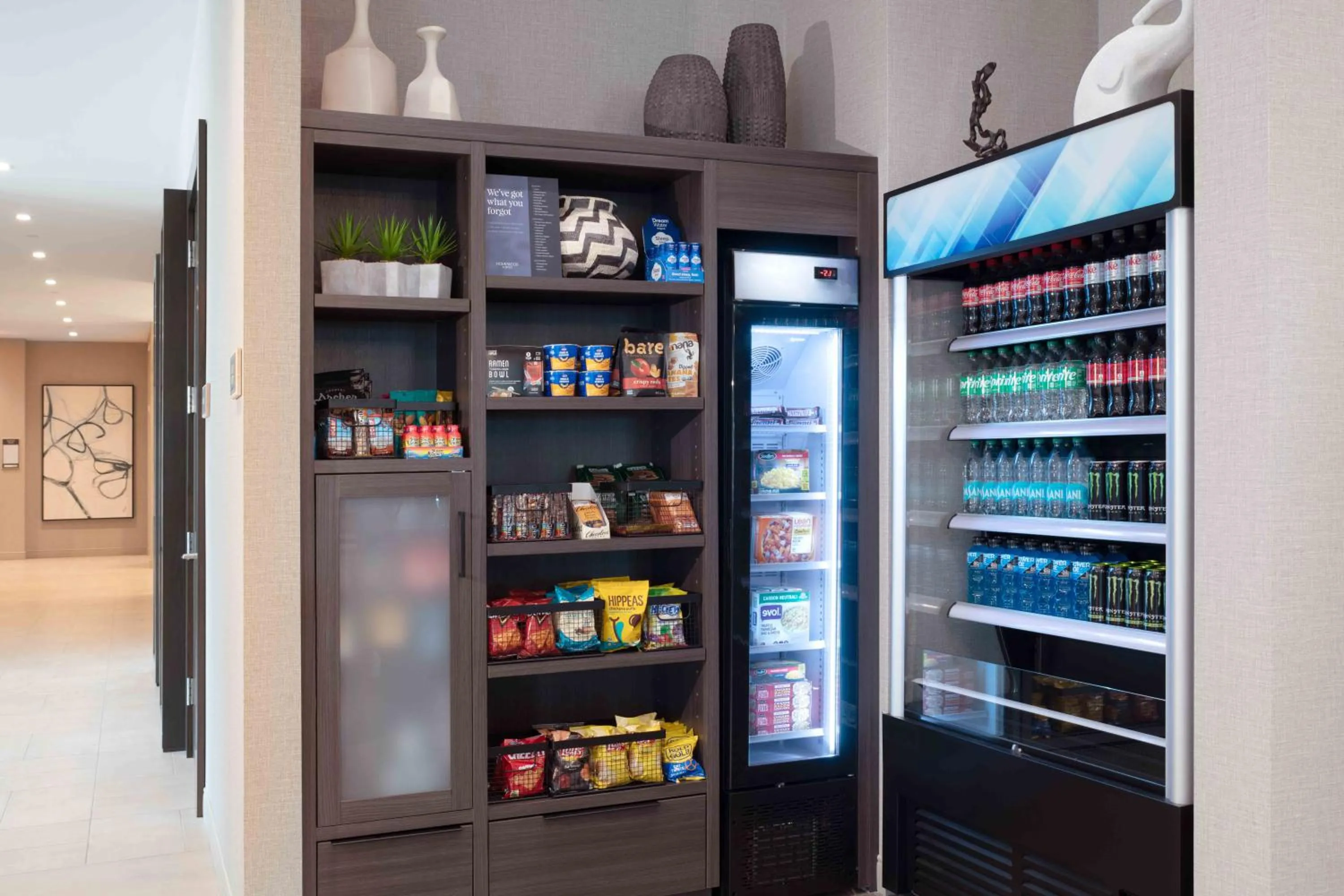 Supermarket/grocery shop in Homewood Suites By Hilton Boston Logan Airport Chelsea