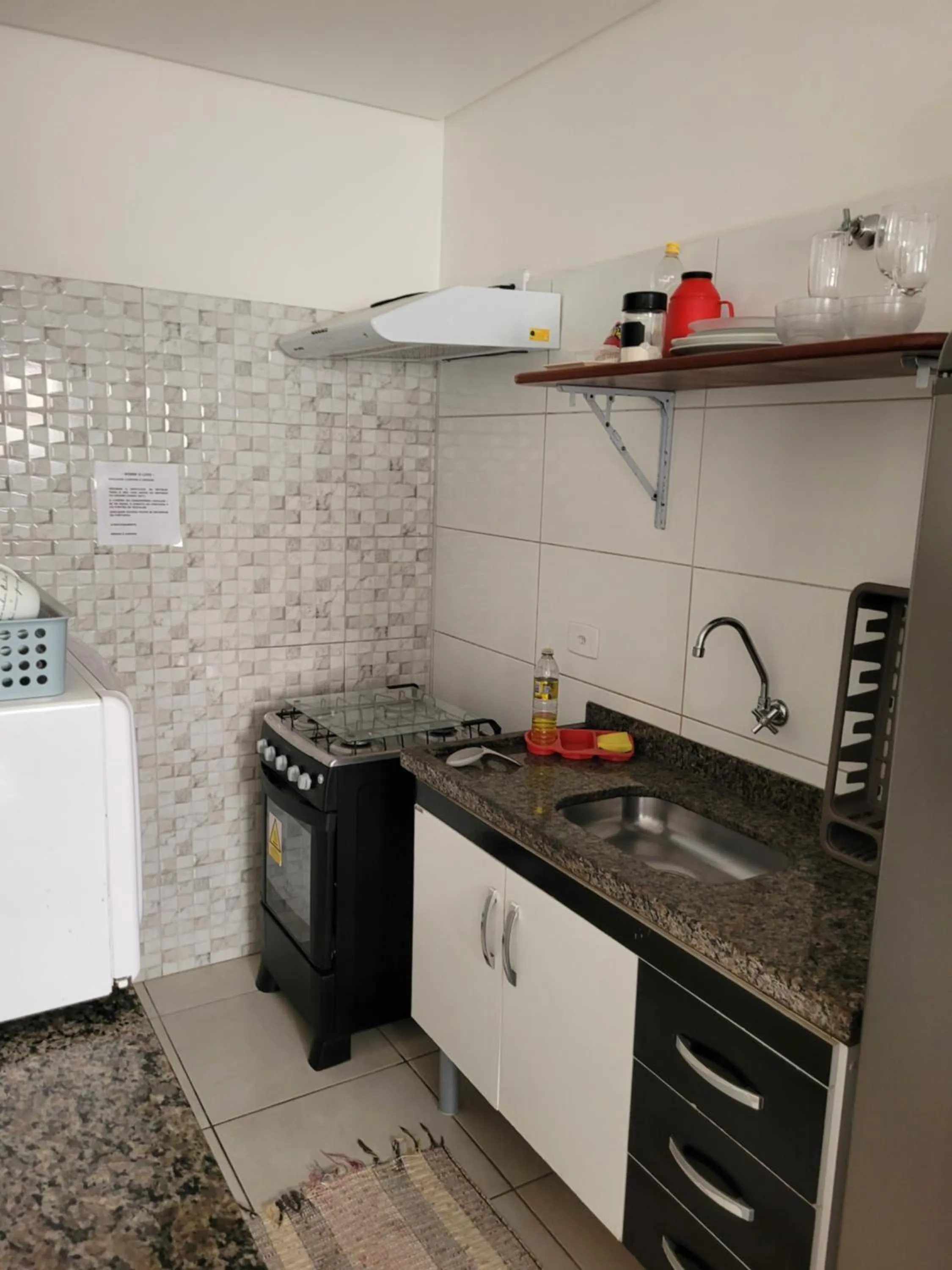 Kitchen or kitchenette in Apartamentos Gratitude
