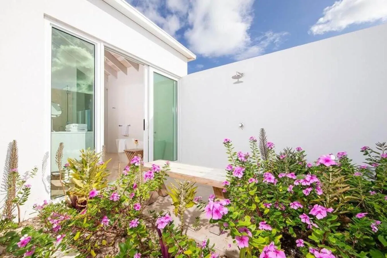 Shower in Sailrock South Caicos, Small Luxury Hotels of the World