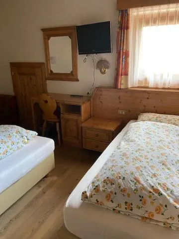 Bed in Garni Cristallo