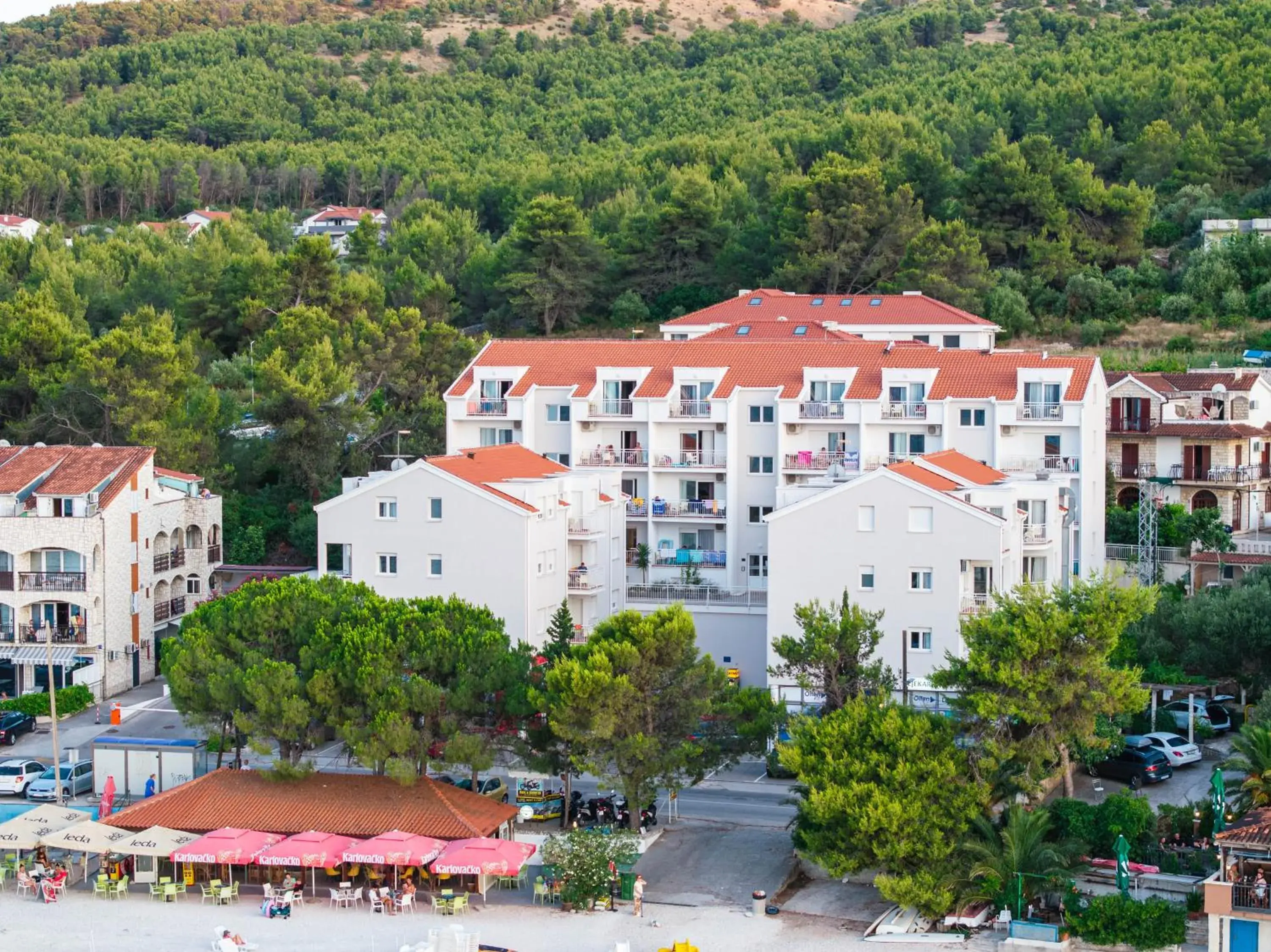 Property building in Villa Malo More Property building in Villa Malo More