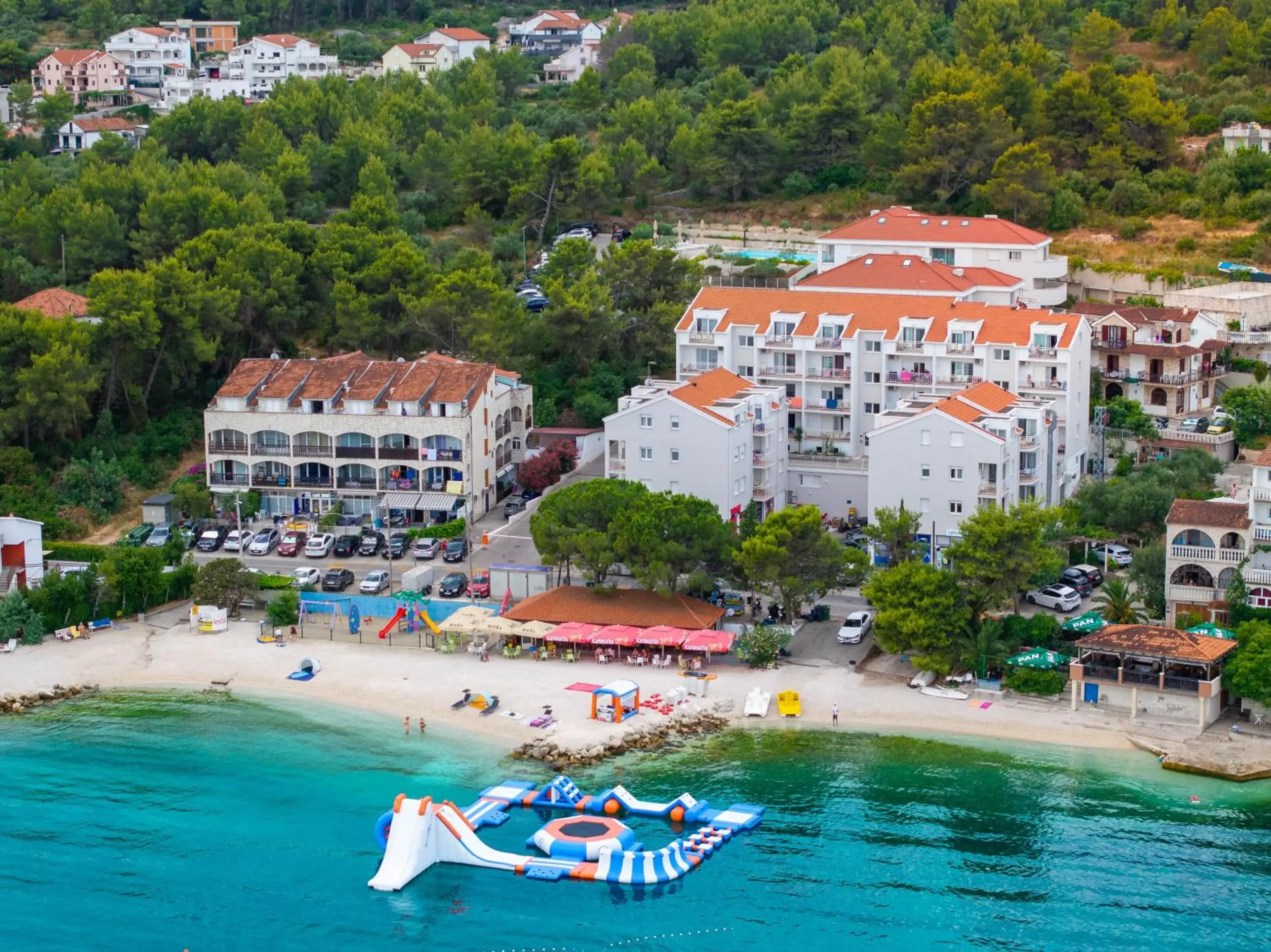 Property building in Villa Malo More Property building in Villa Malo More