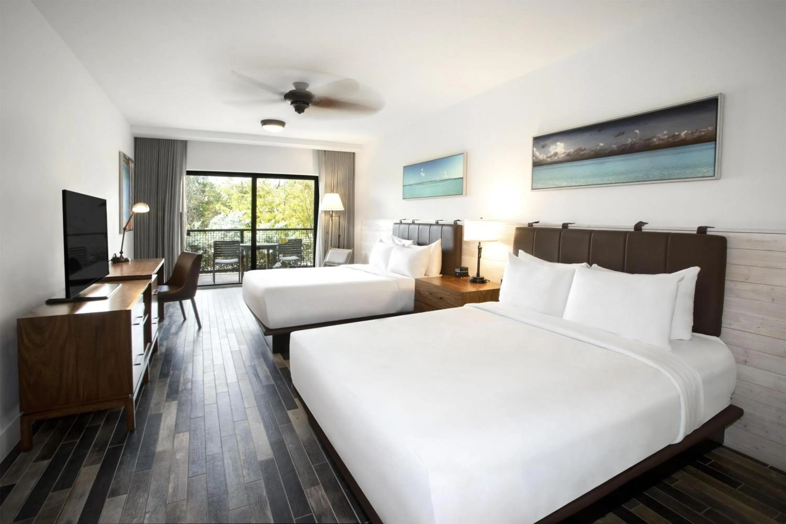 Bedroom, Bed in The Perry Hotel & Marina Key West