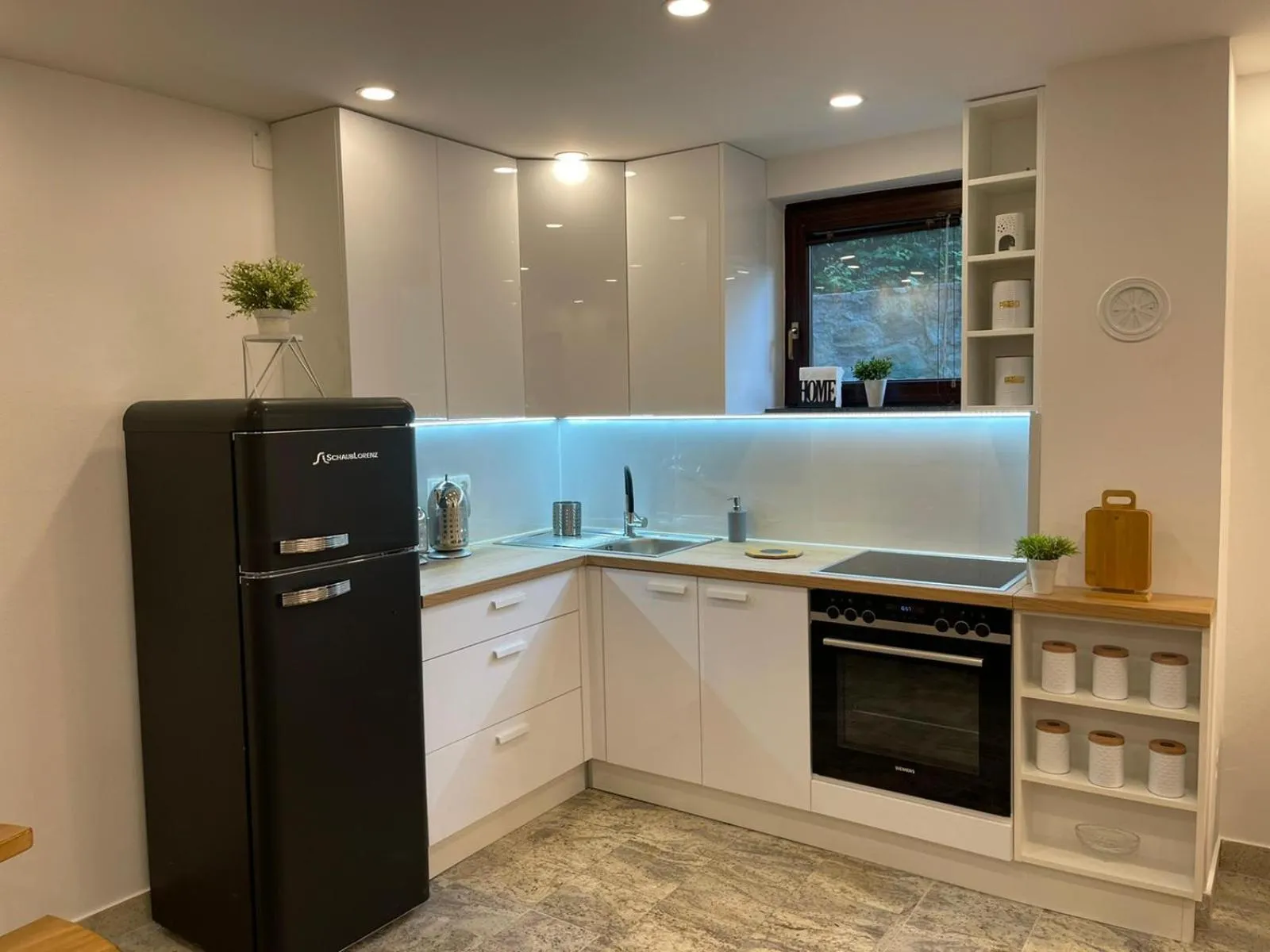 Kitchen or kitchenette in Holiday Home Oaza Mira